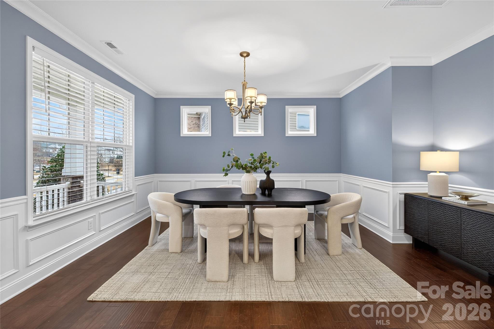 Cobblestone Manor - Residential