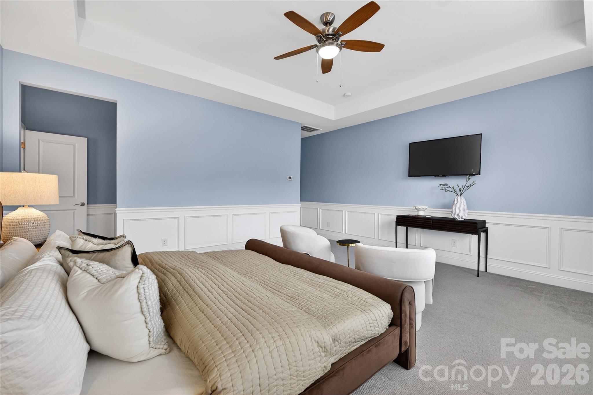 Cobblestone Manor - Residential