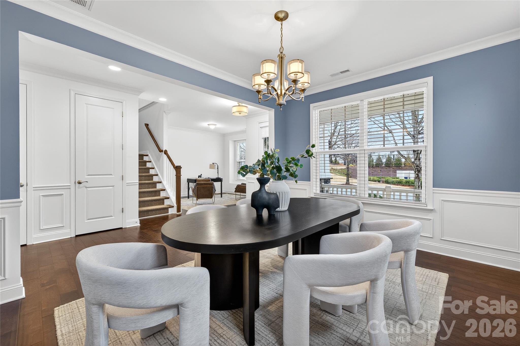 Cobblestone Manor - Residential