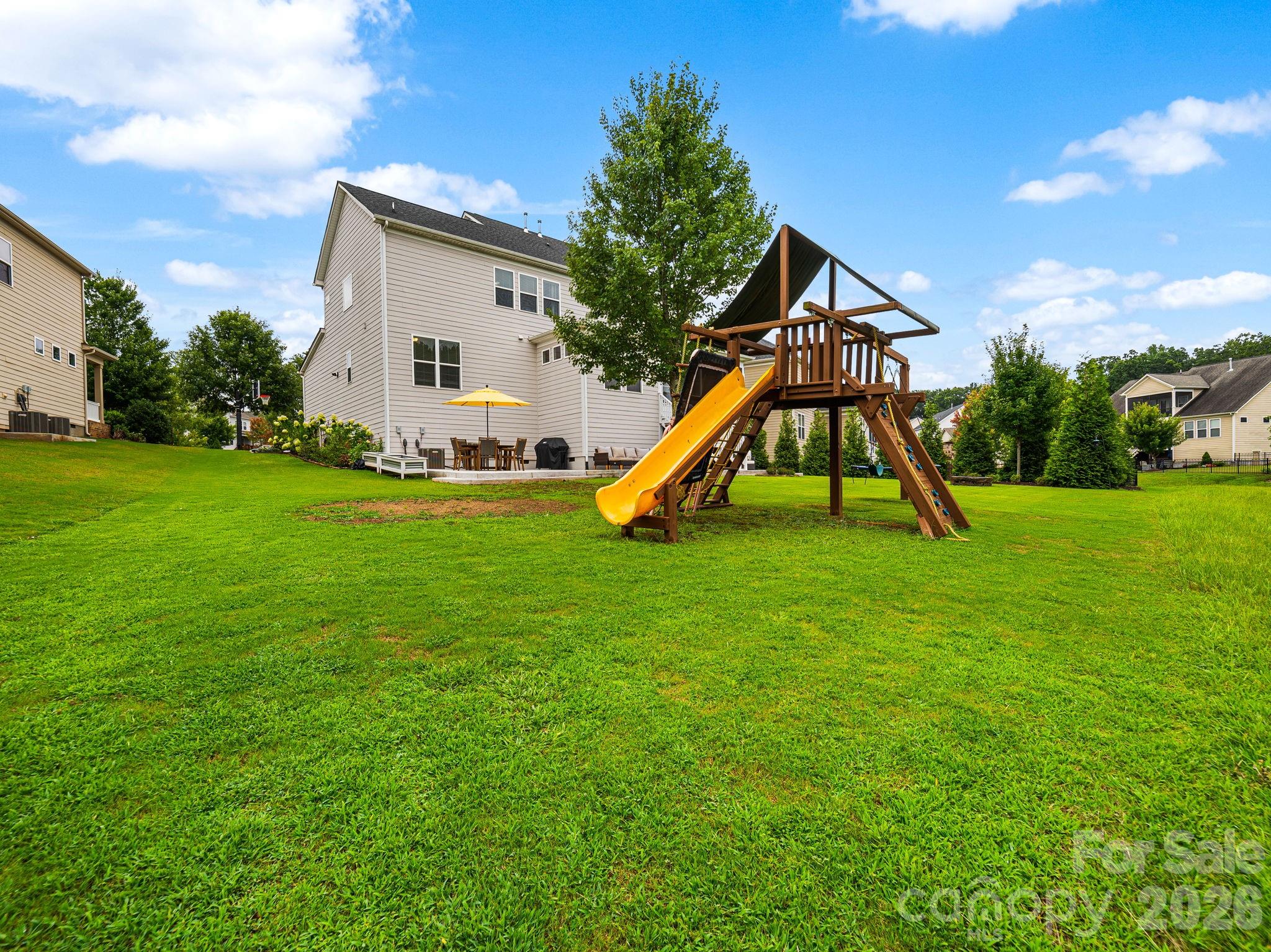 Cobblestone Manor - Residential