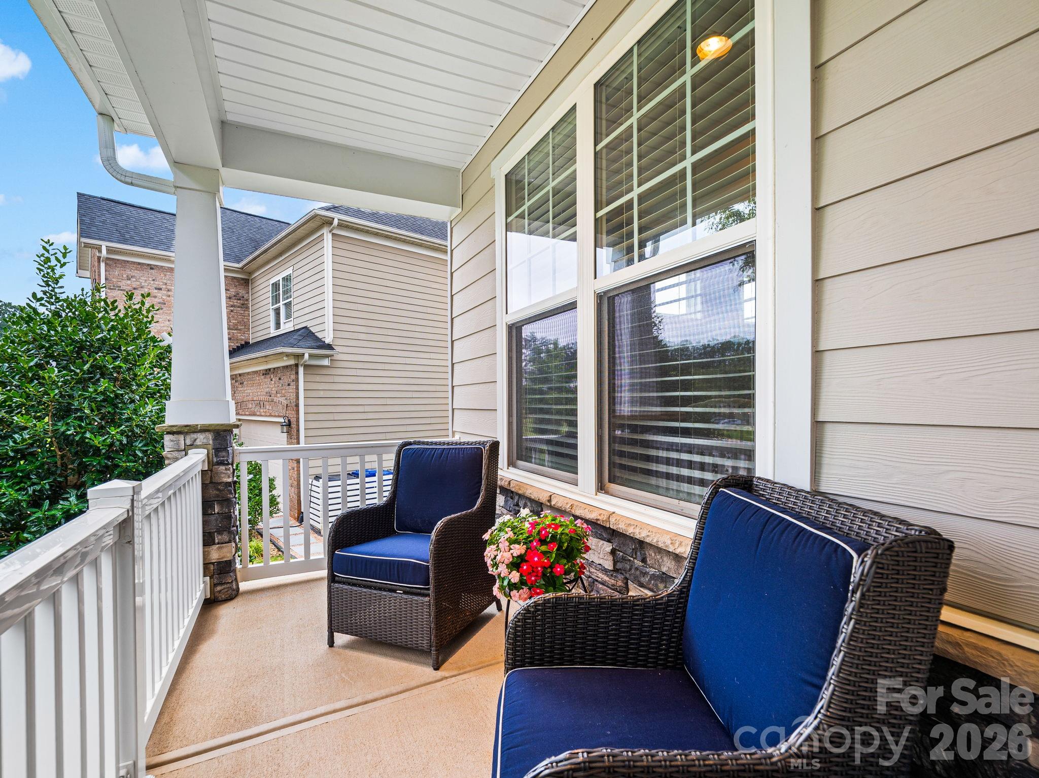 8628 Shadetree Street