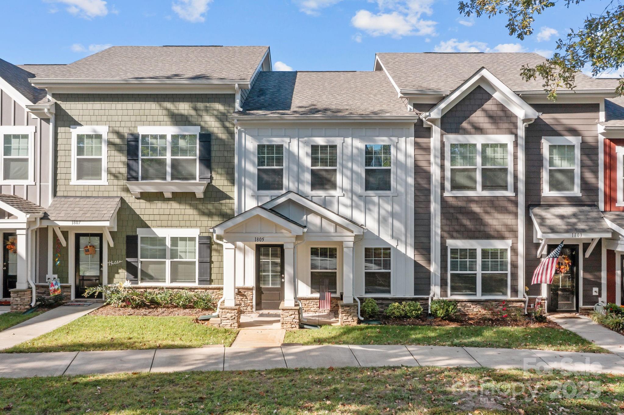 1805 Edgewater Drive NW