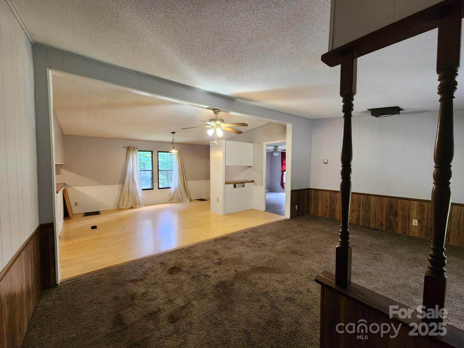 269 Saddle Road