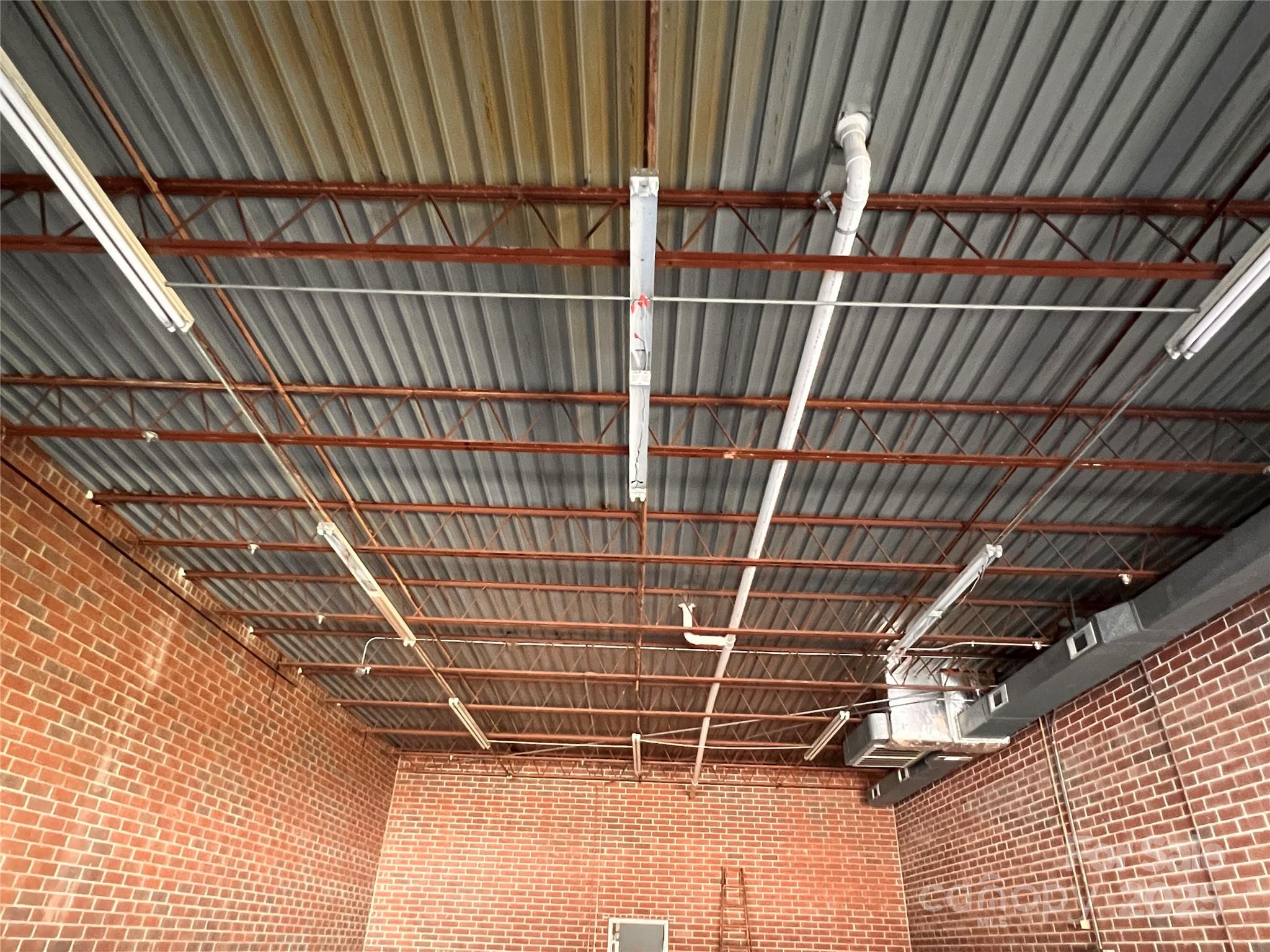 401 1st Street W 1-7