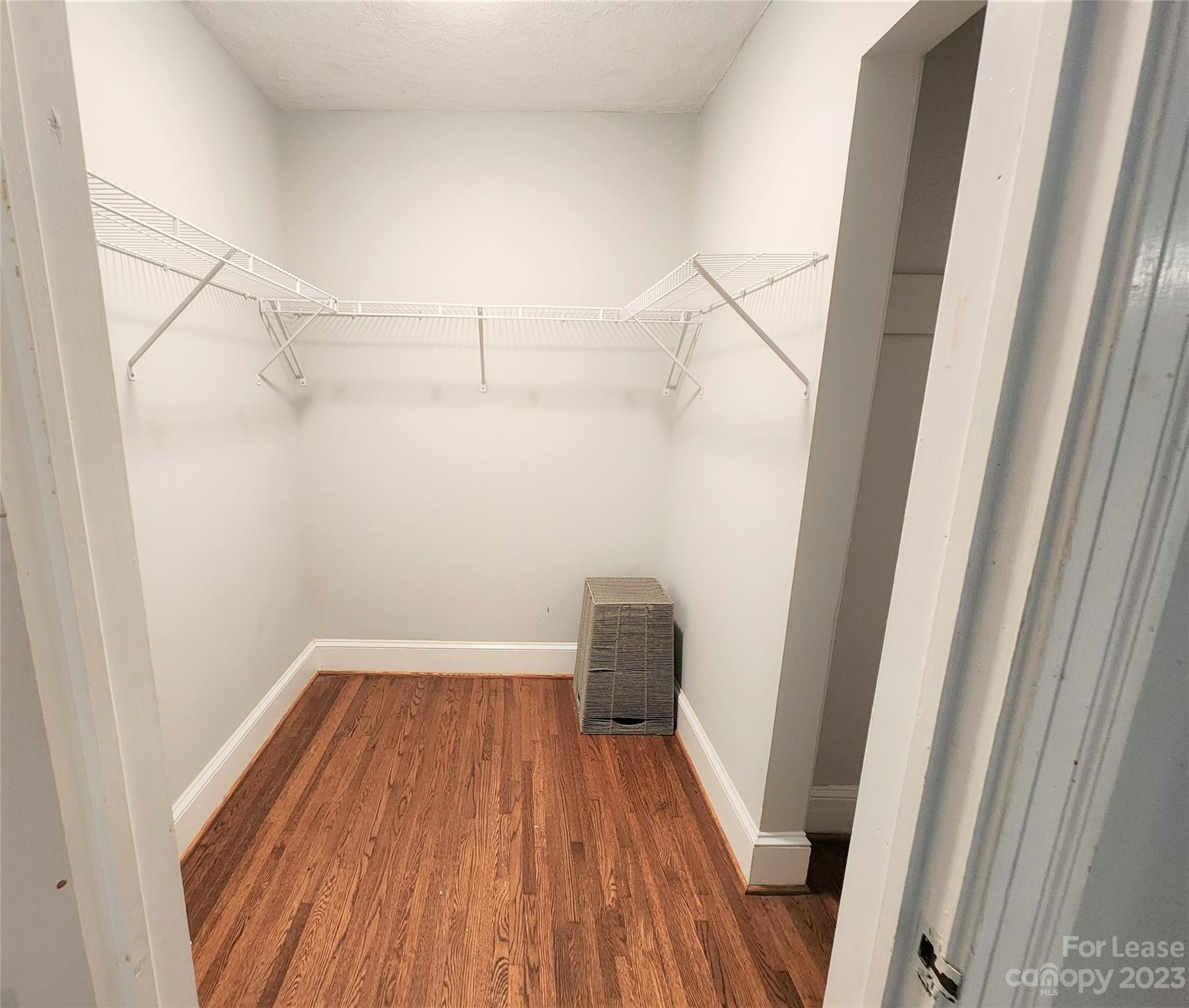Merry Oaks - Residential Lease