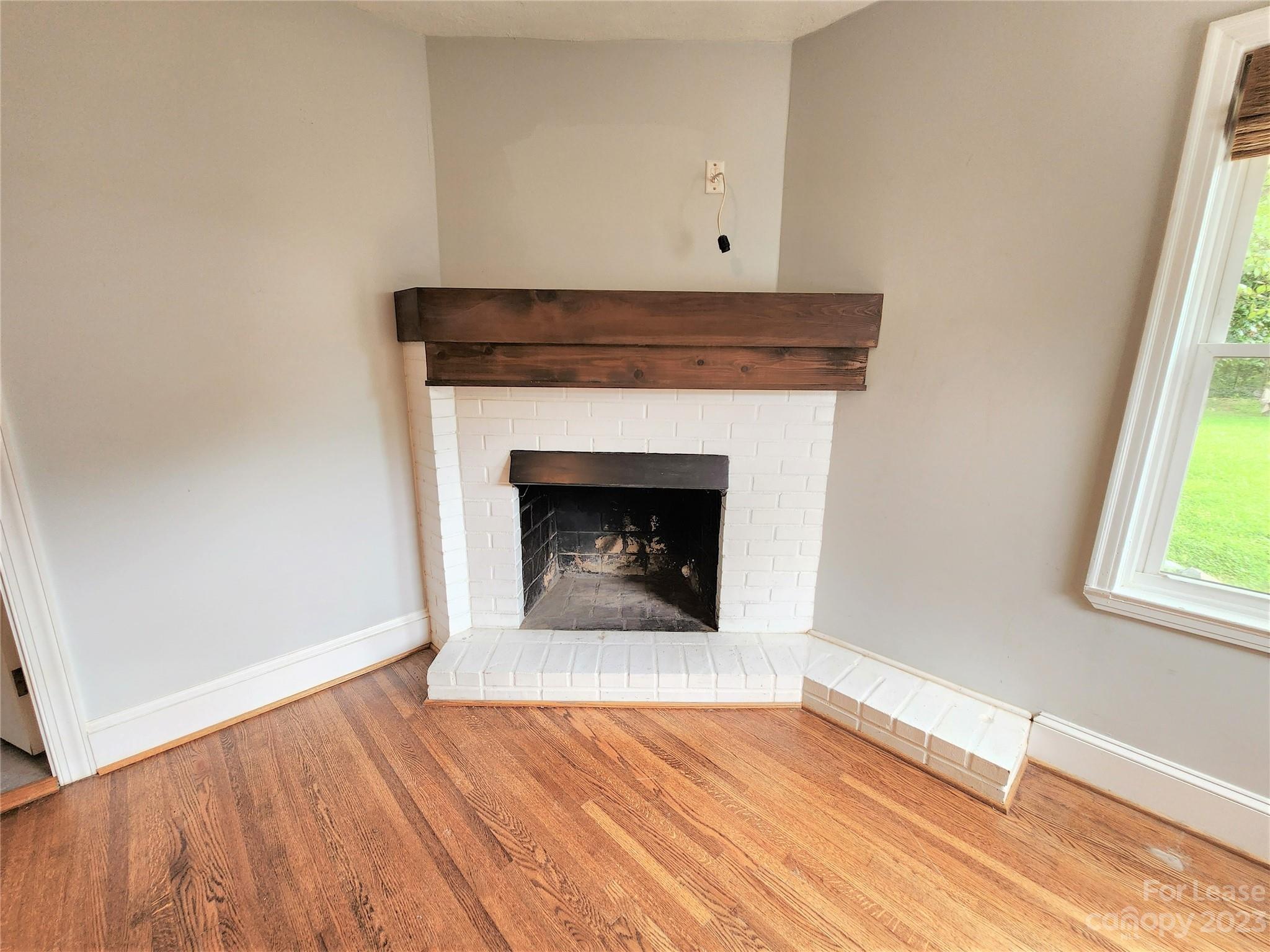 Merry Oaks - Residential Lease