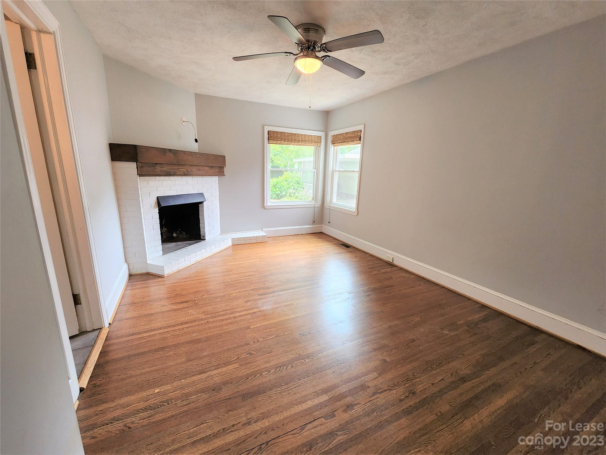 Merry Oaks - Residential Lease