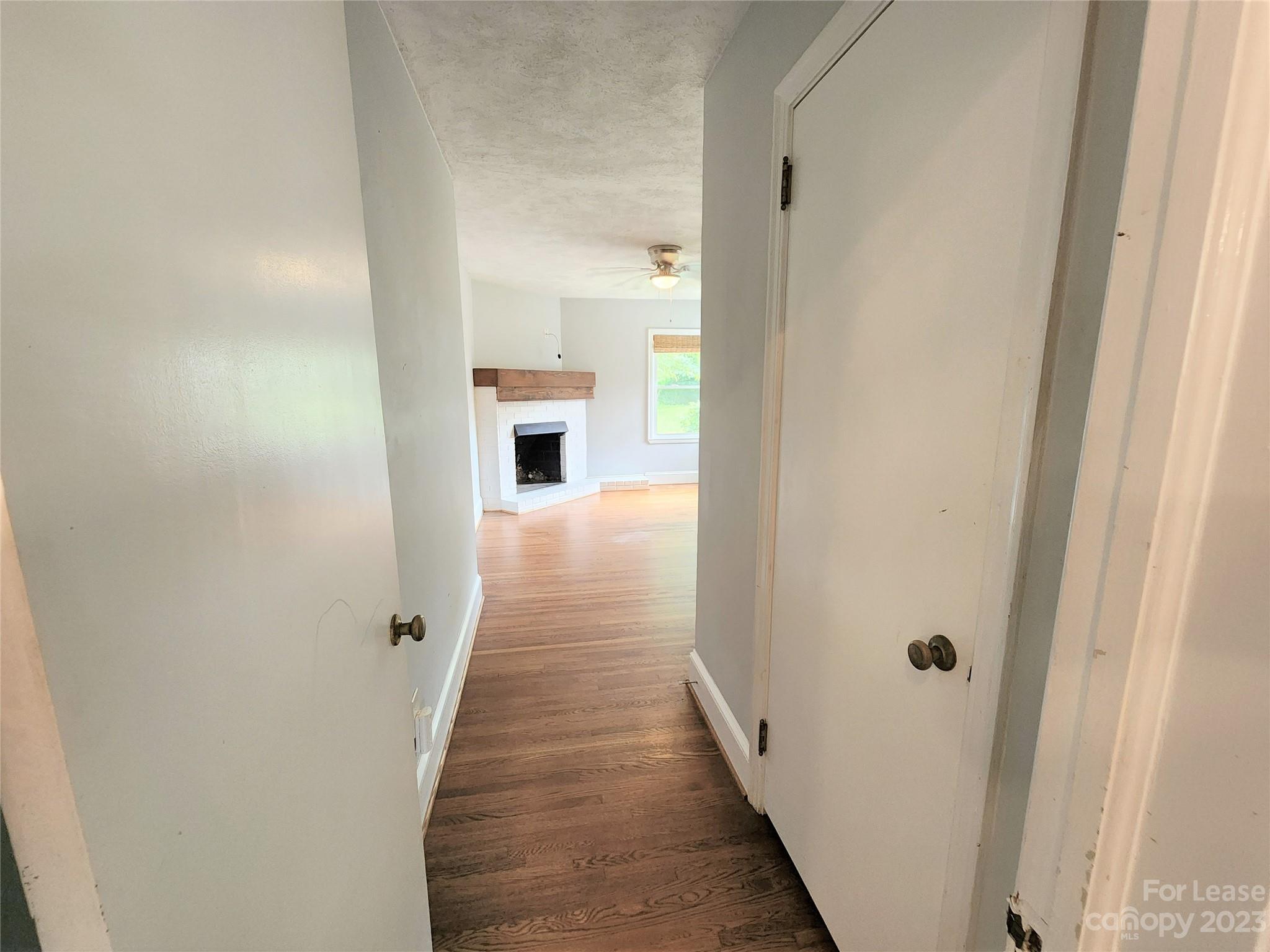 Merry Oaks - Residential Lease