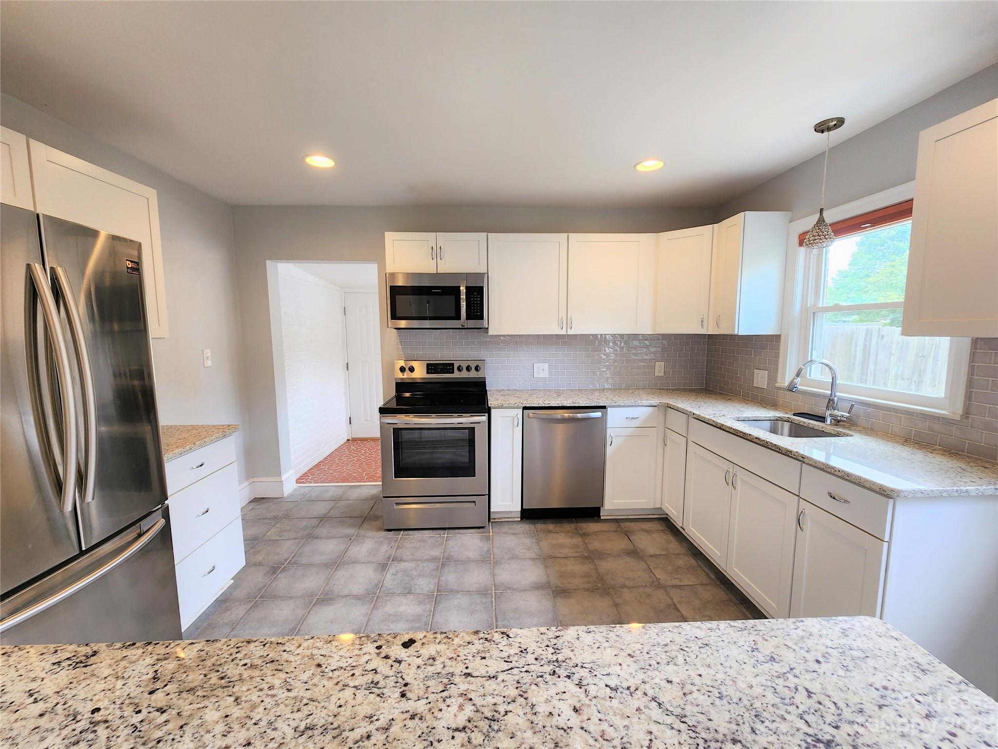 Merry Oaks - Residential Lease