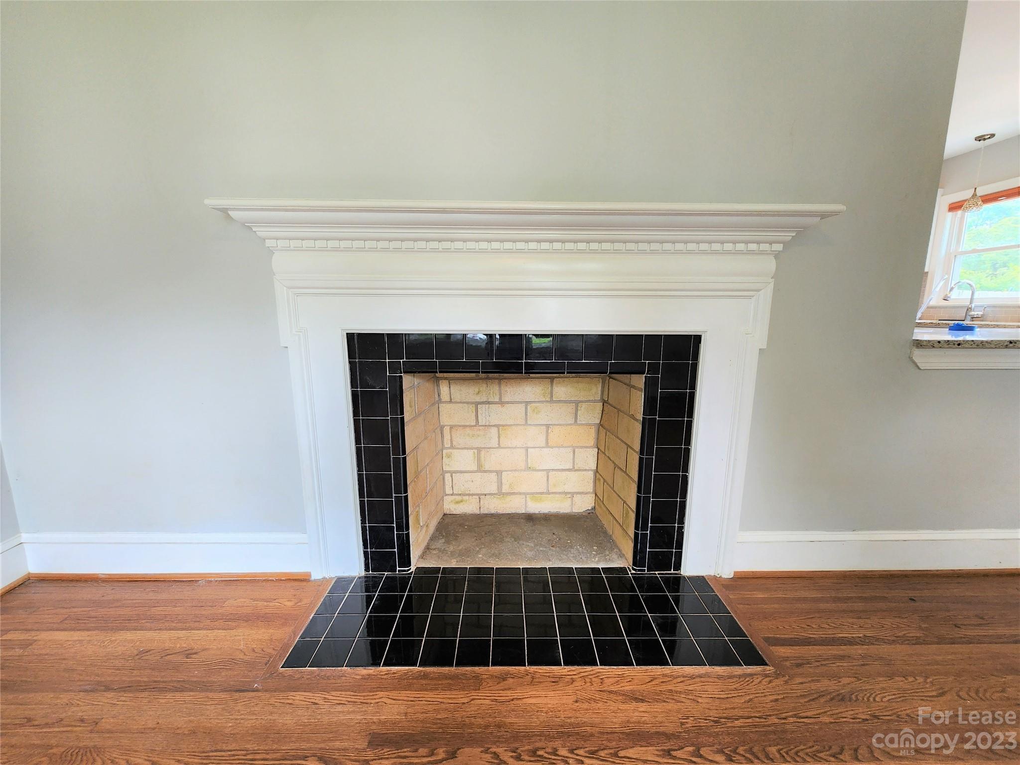 Merry Oaks - Residential Lease