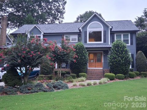 12504 Cliffcreek Drive Huntersville NC 28078