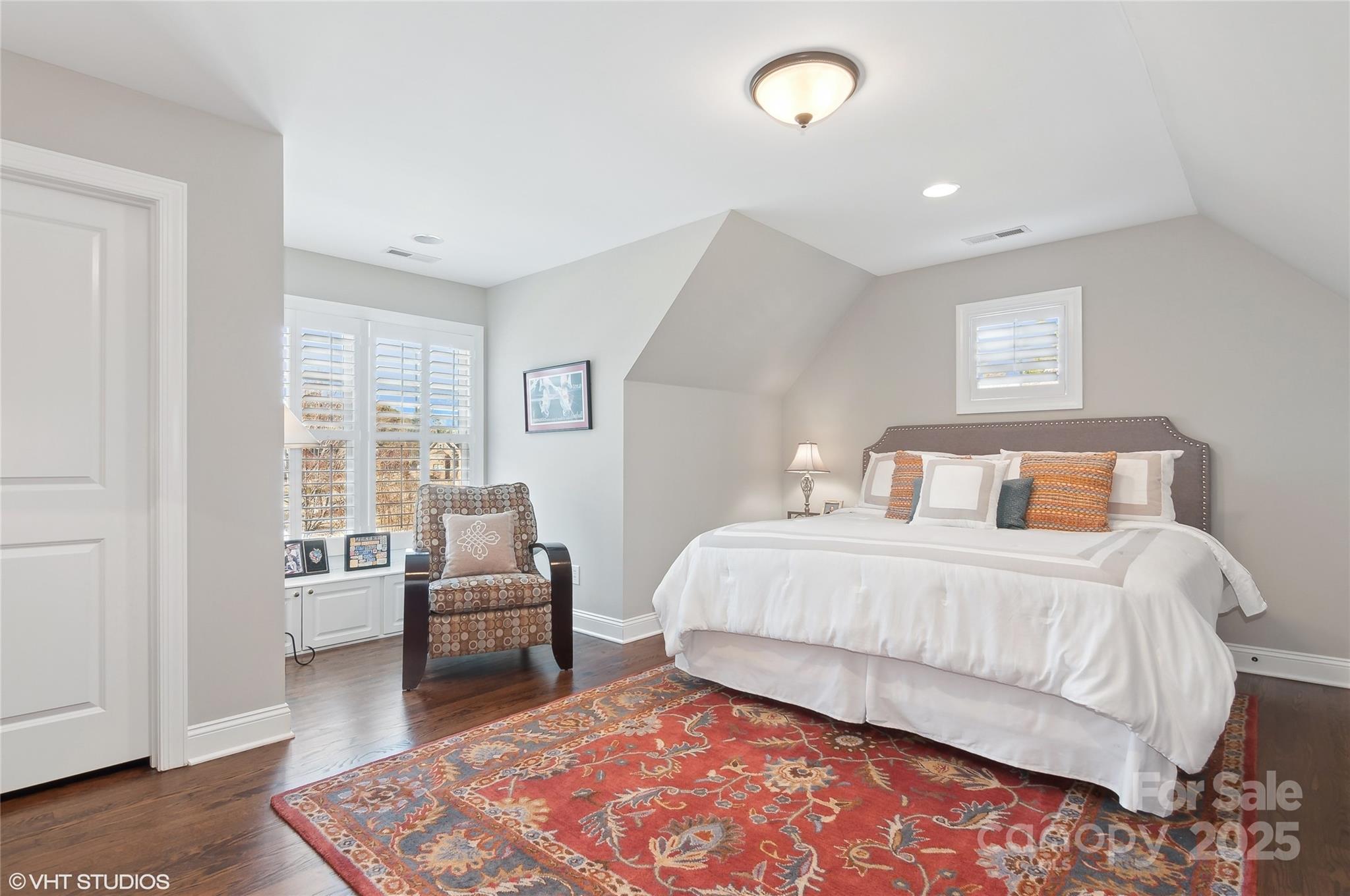 Water Edge - Residential