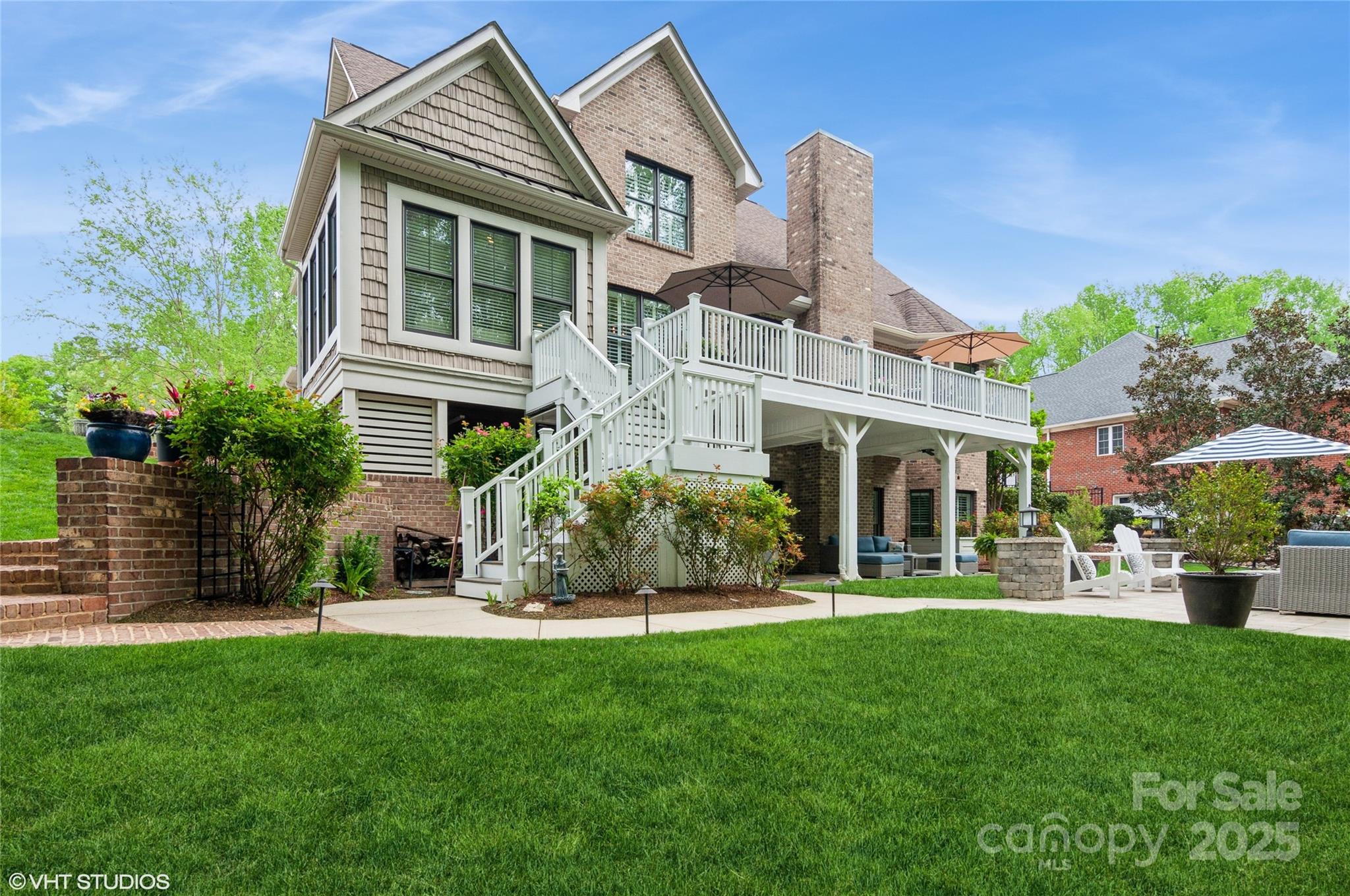 Water Edge - Residential