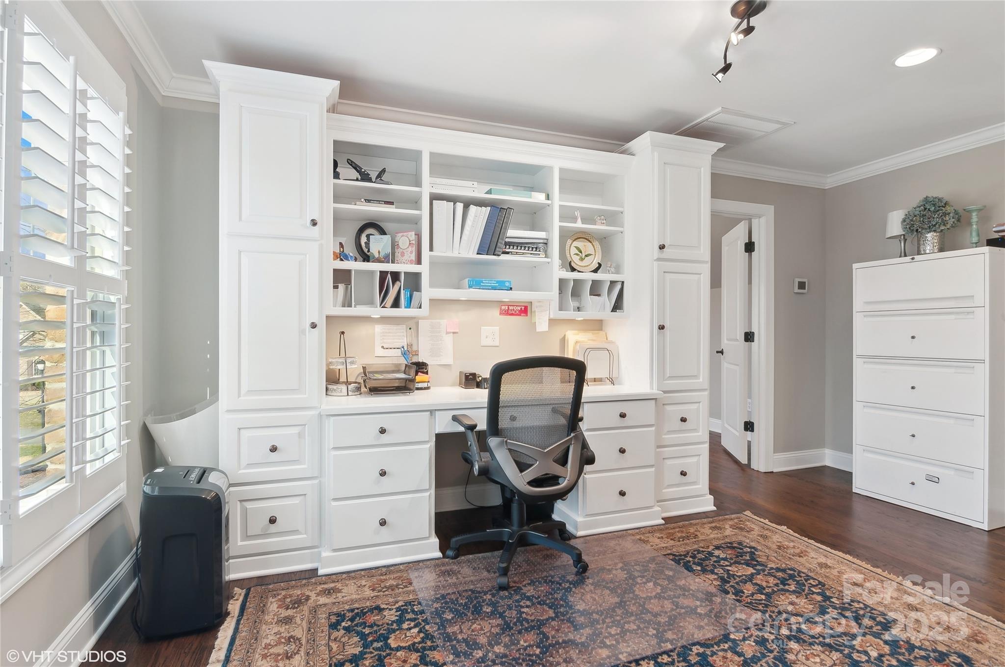 Water Edge - Residential