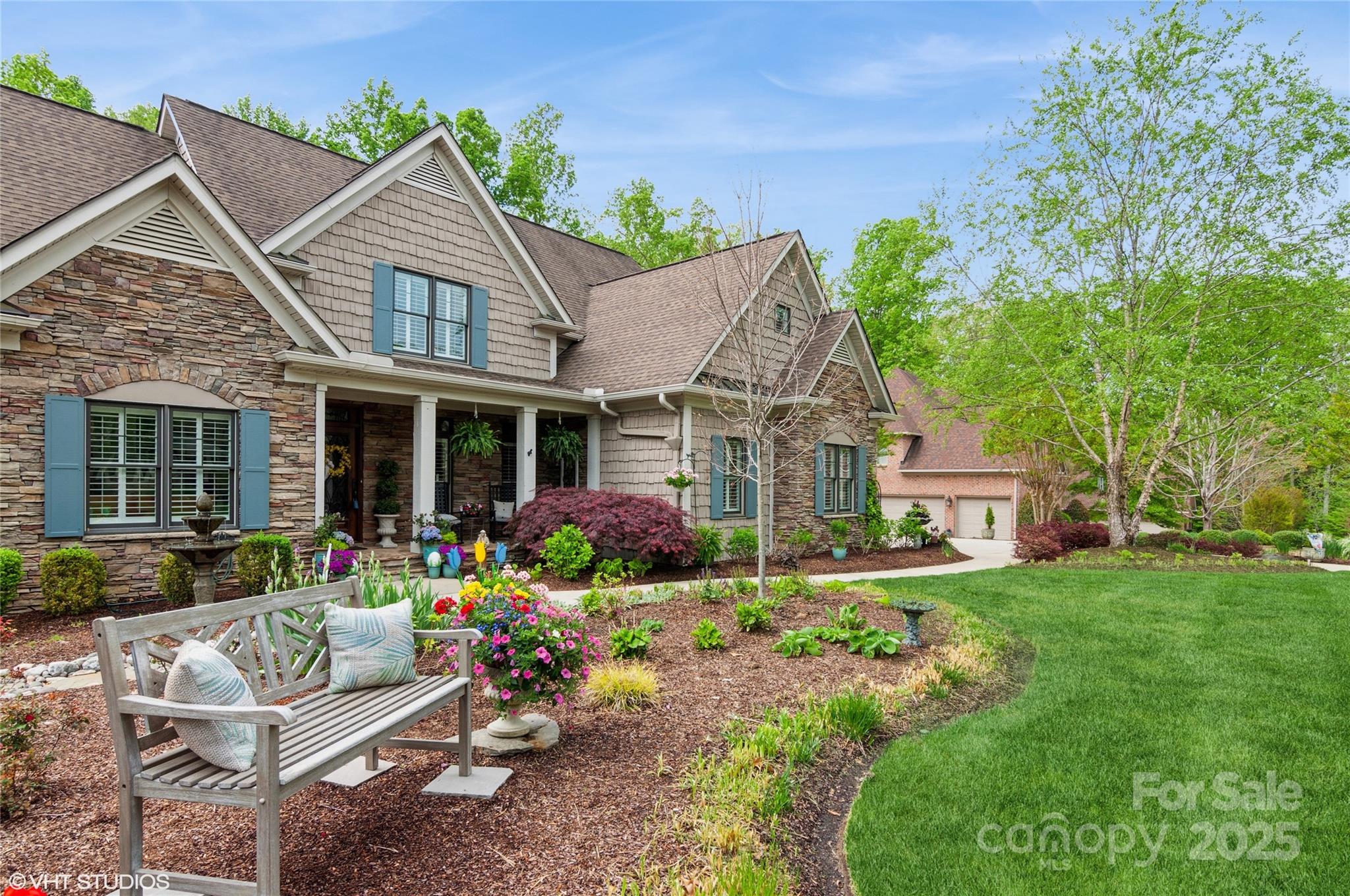 1813 Wedowee Court