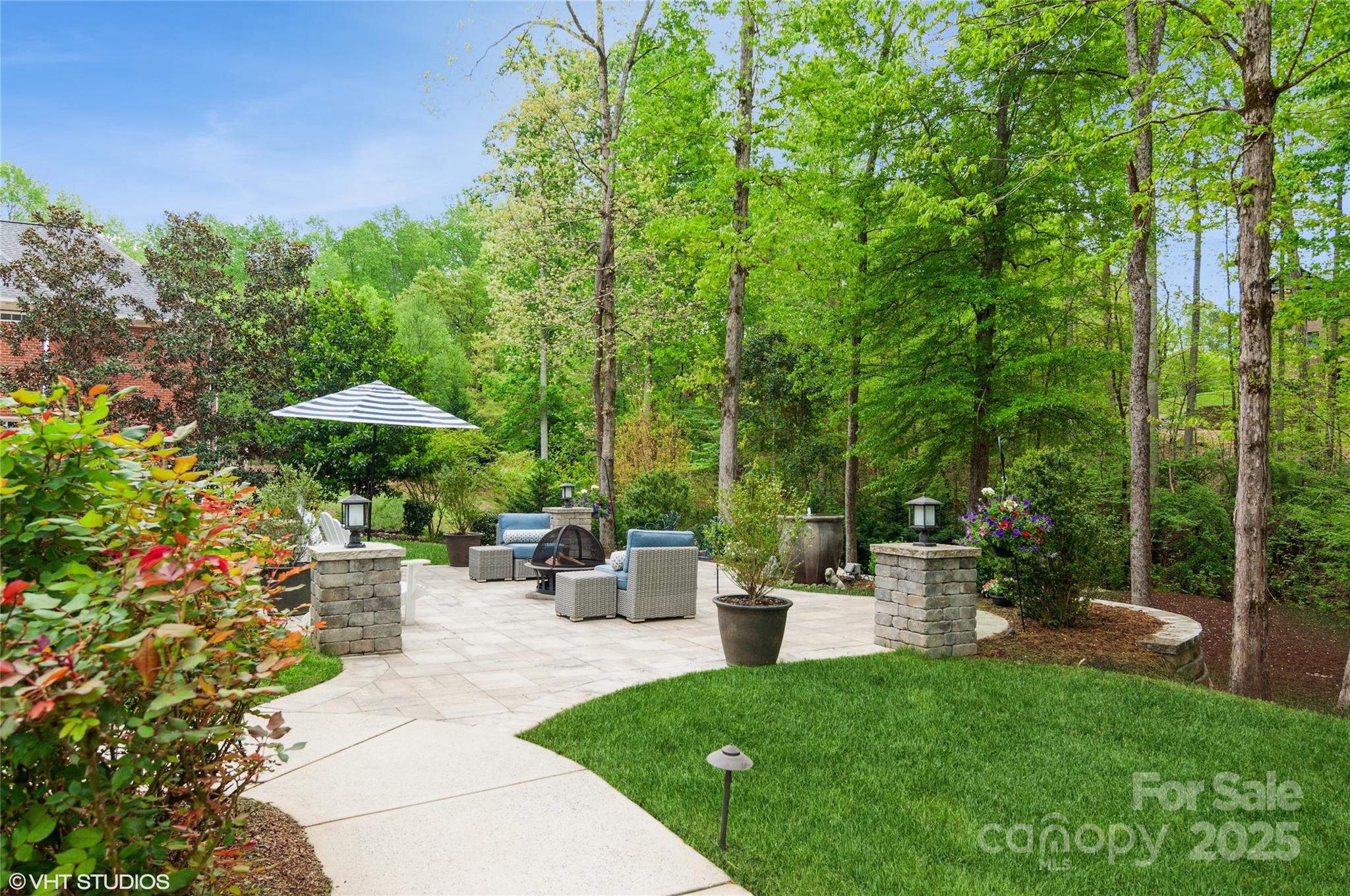 Water Edge - Residential