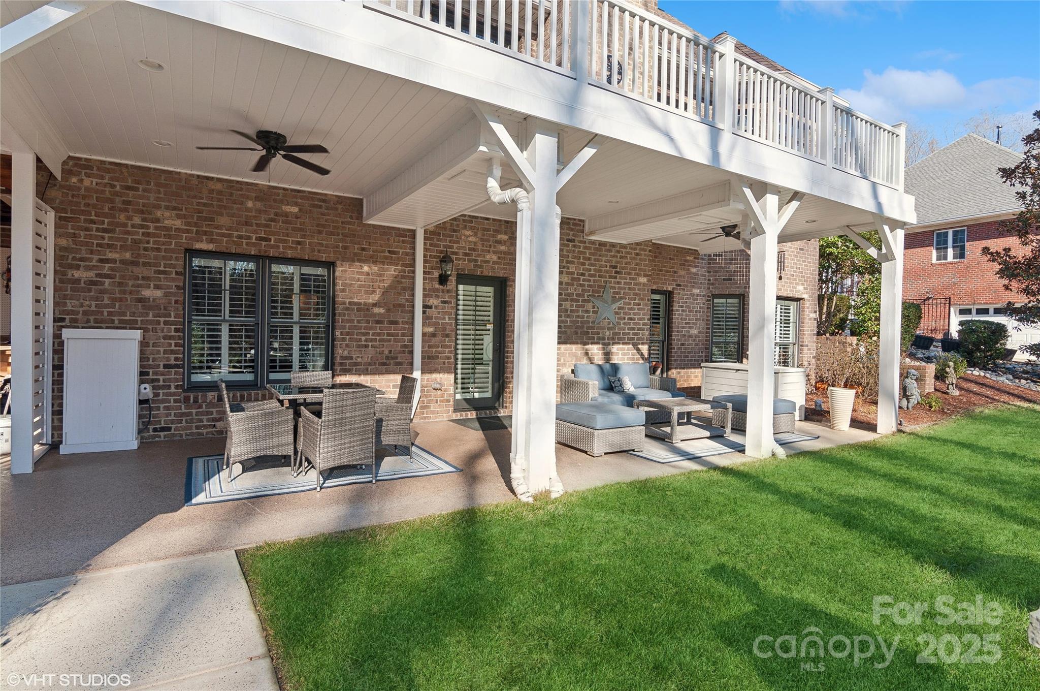 Water Edge - Residential