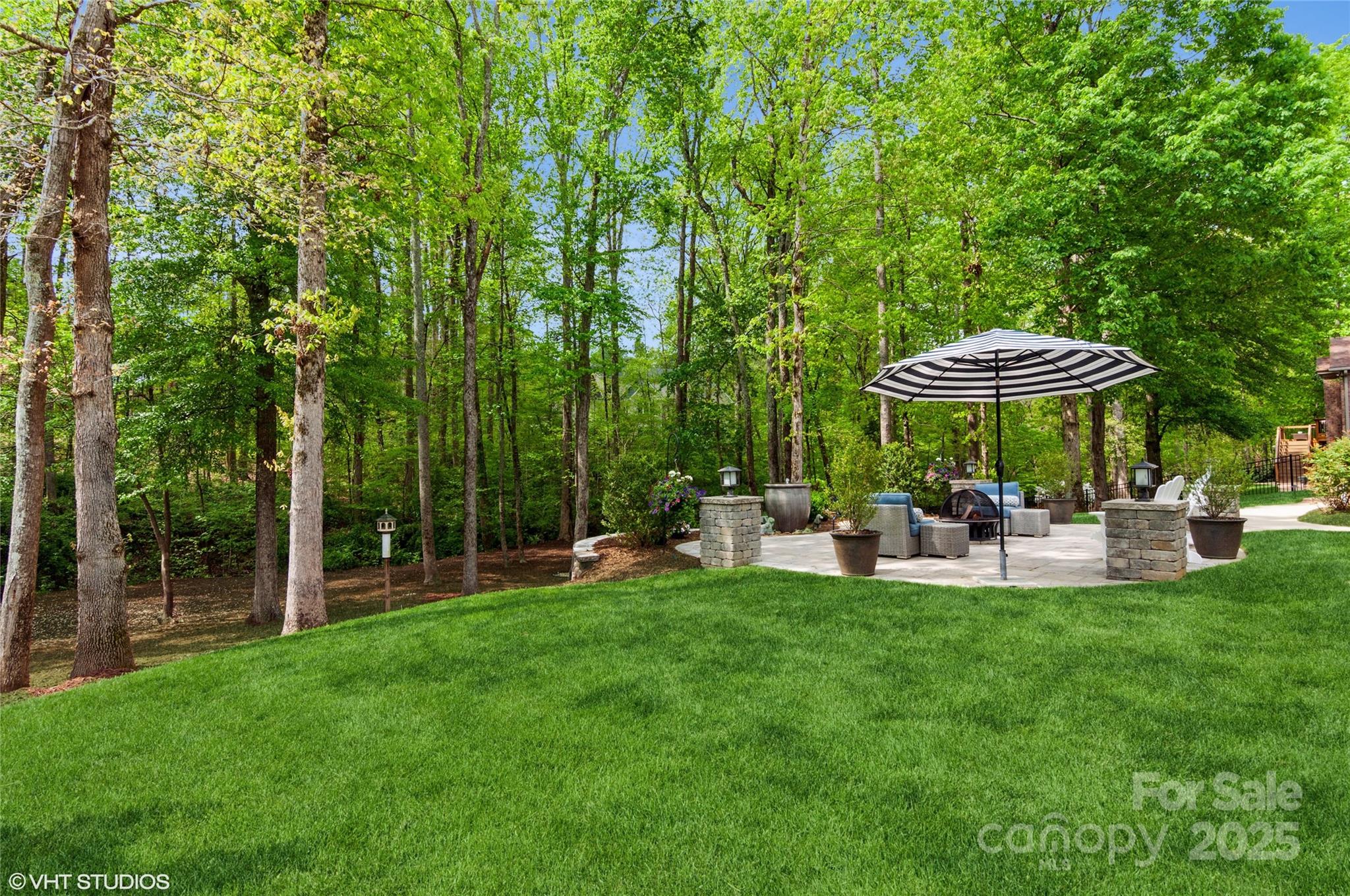 Water Edge - Residential