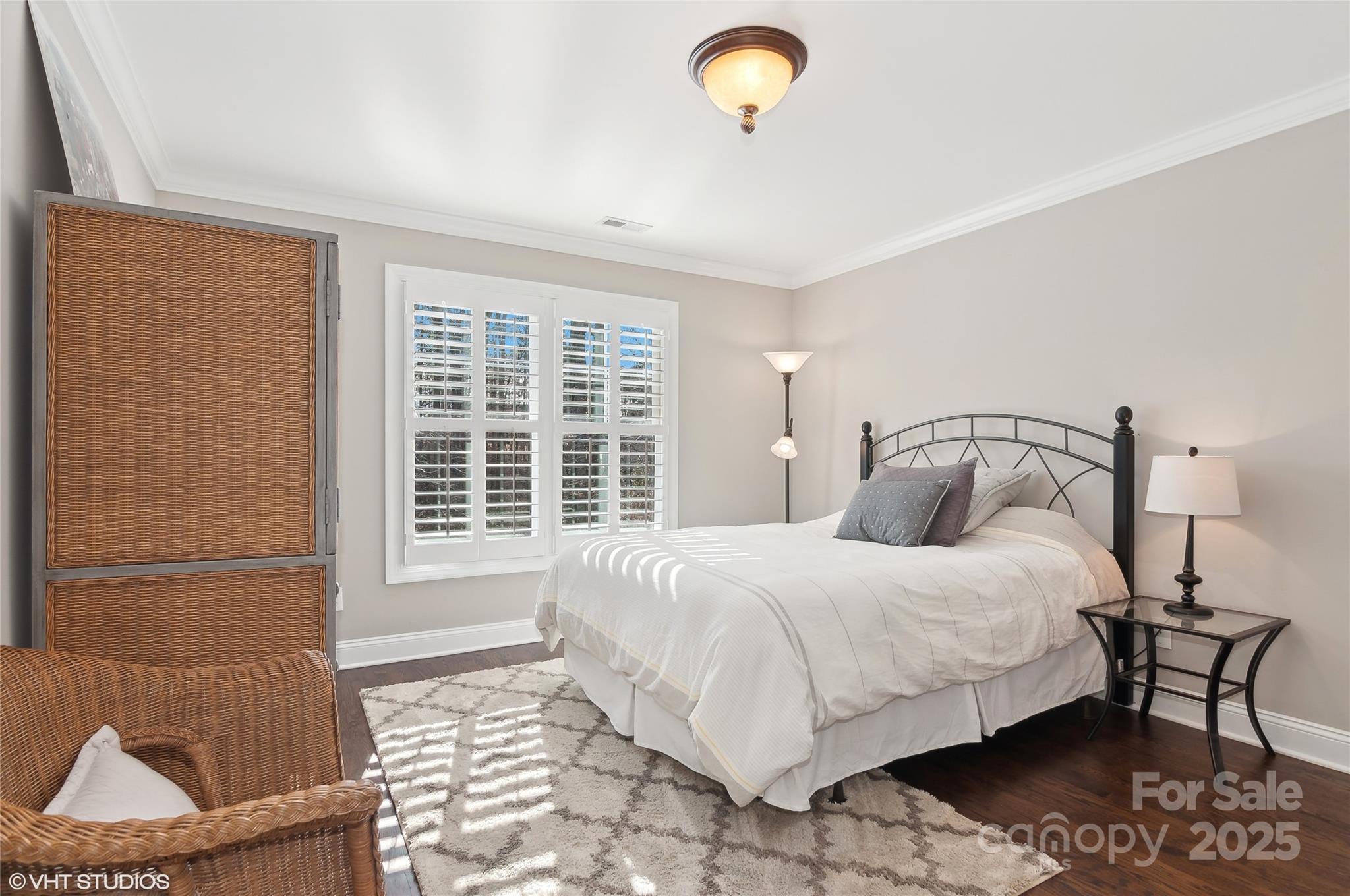 Water Edge - Residential