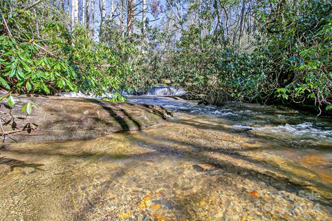 A home in Lake Toxaway