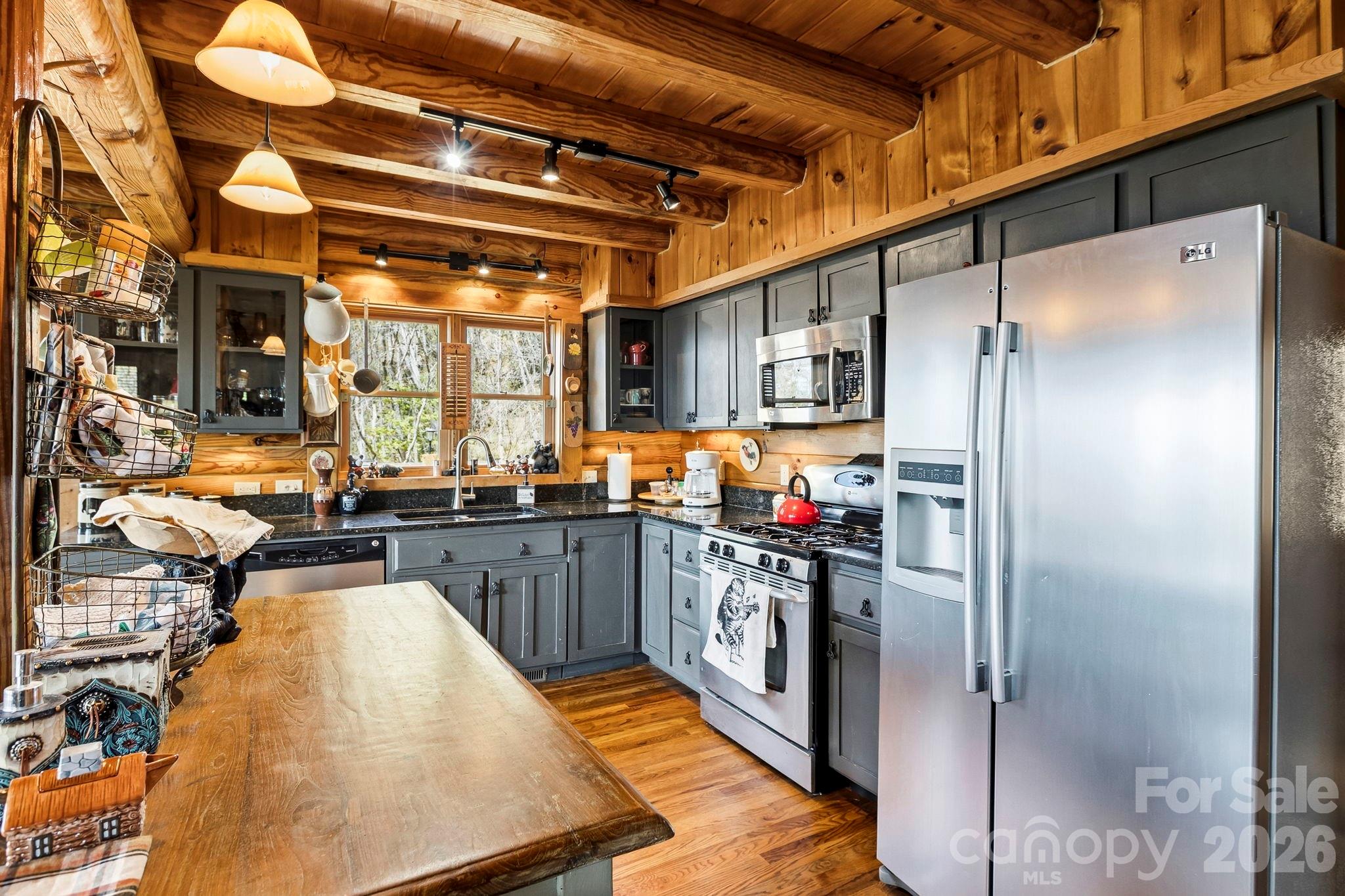 Panther Creek - Residential