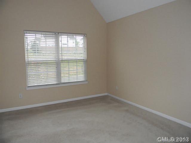 Curtis Pond - Residential Lease