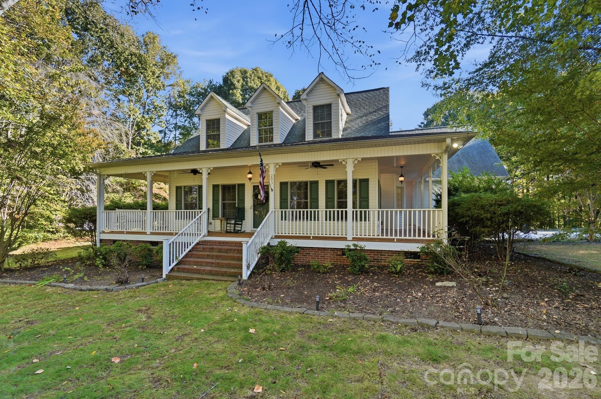 293 Fairfield Lane