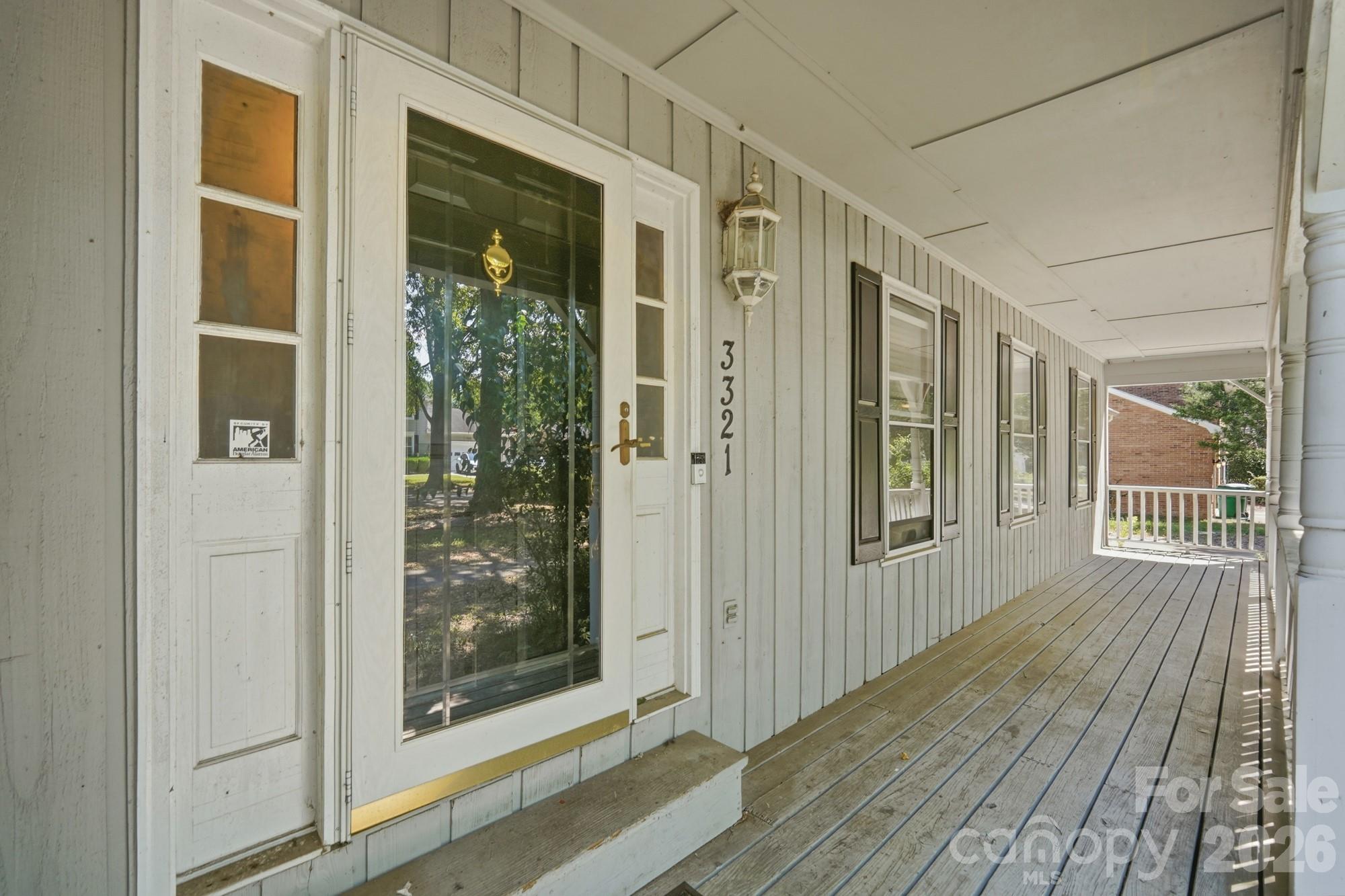 3321 Chilham Place