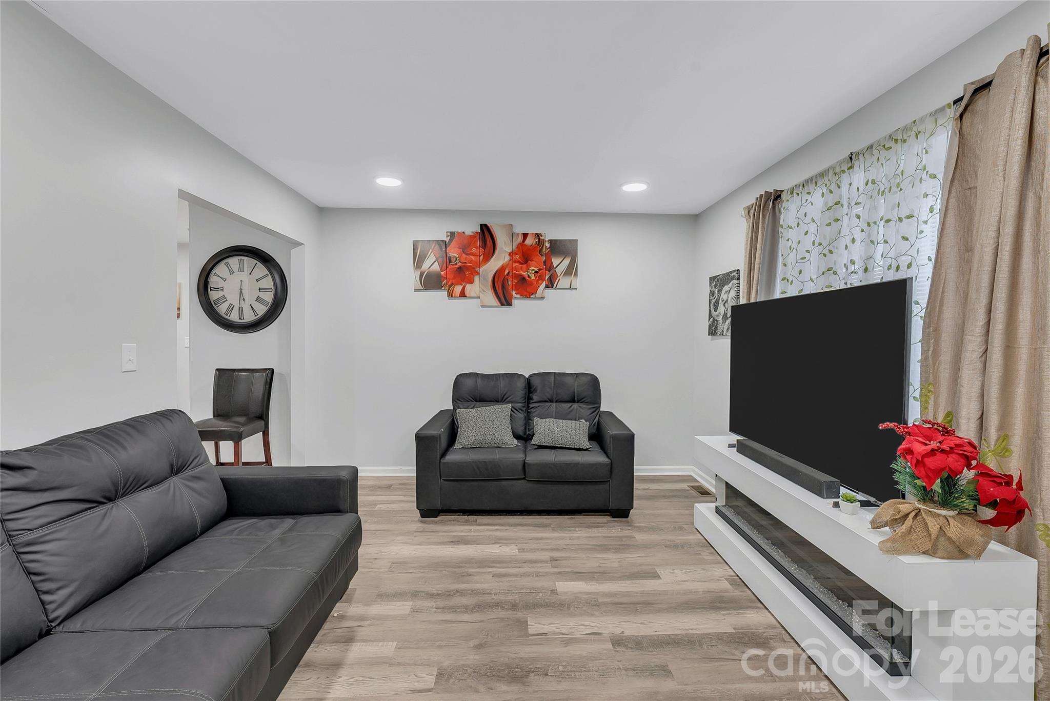 6628 Cool Water Court