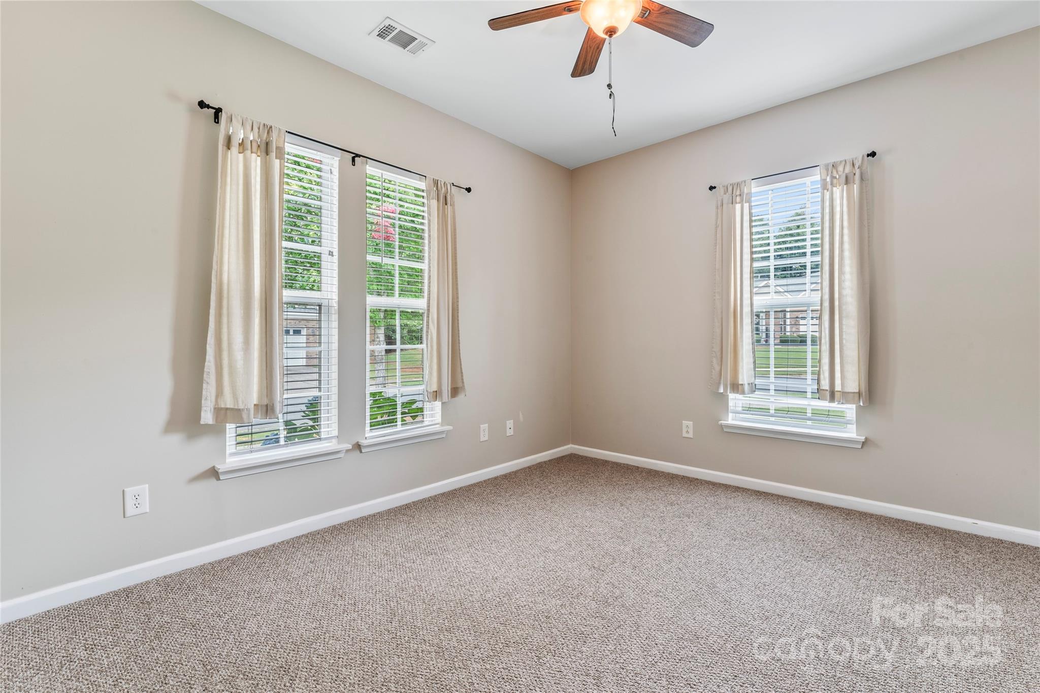 The Traditions at Lawyers Glen - Residential