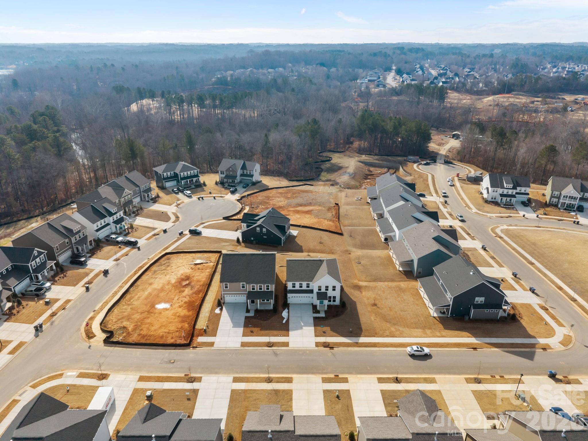 Lakeside Glen - Residential