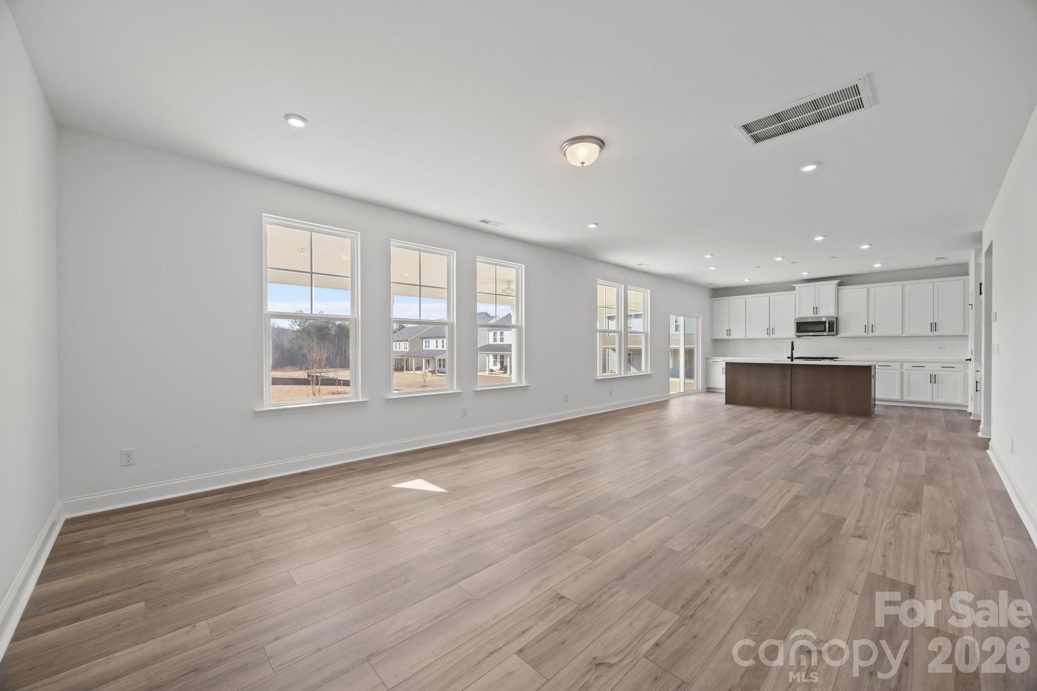 Lakeside Glen - Residential