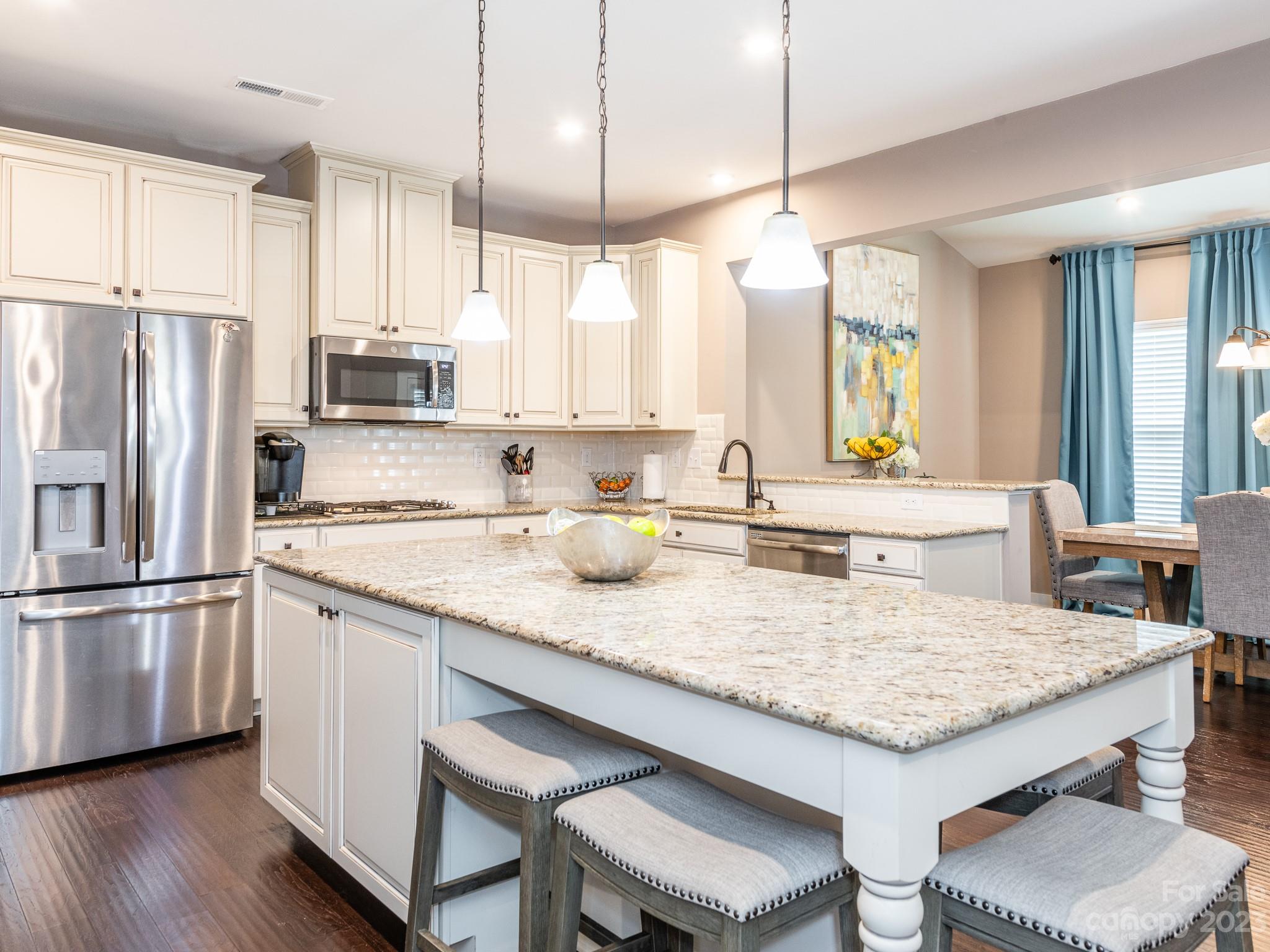 Holcomb Woods - Residential