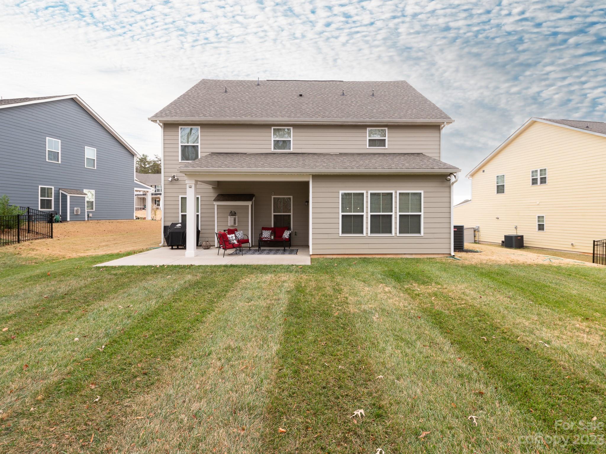 Holcomb Woods - Residential