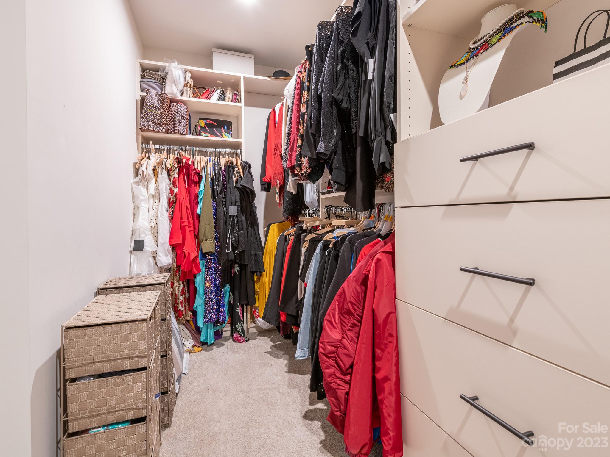 Holcomb Woods - Residential