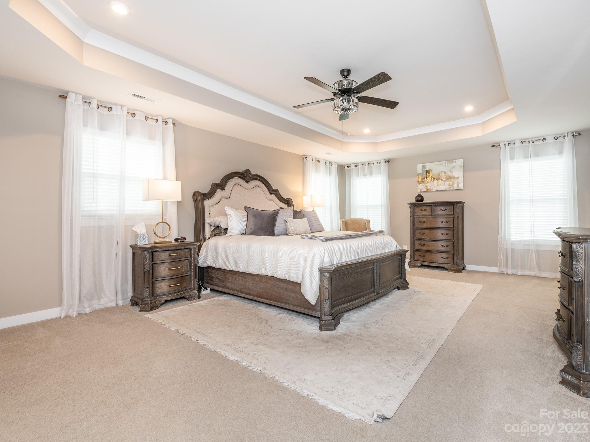 Holcomb Woods - Residential