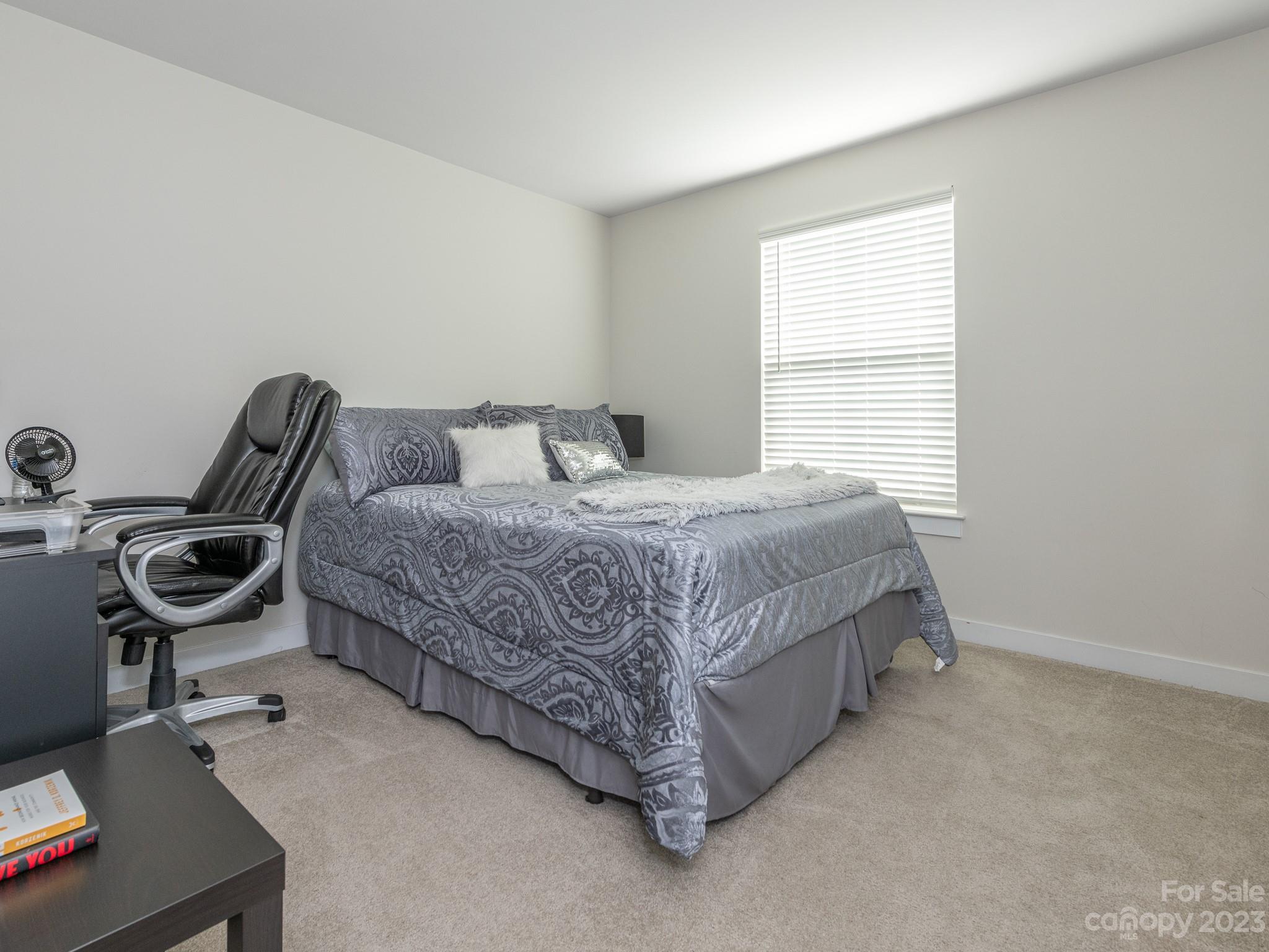 Holcomb Woods - Residential