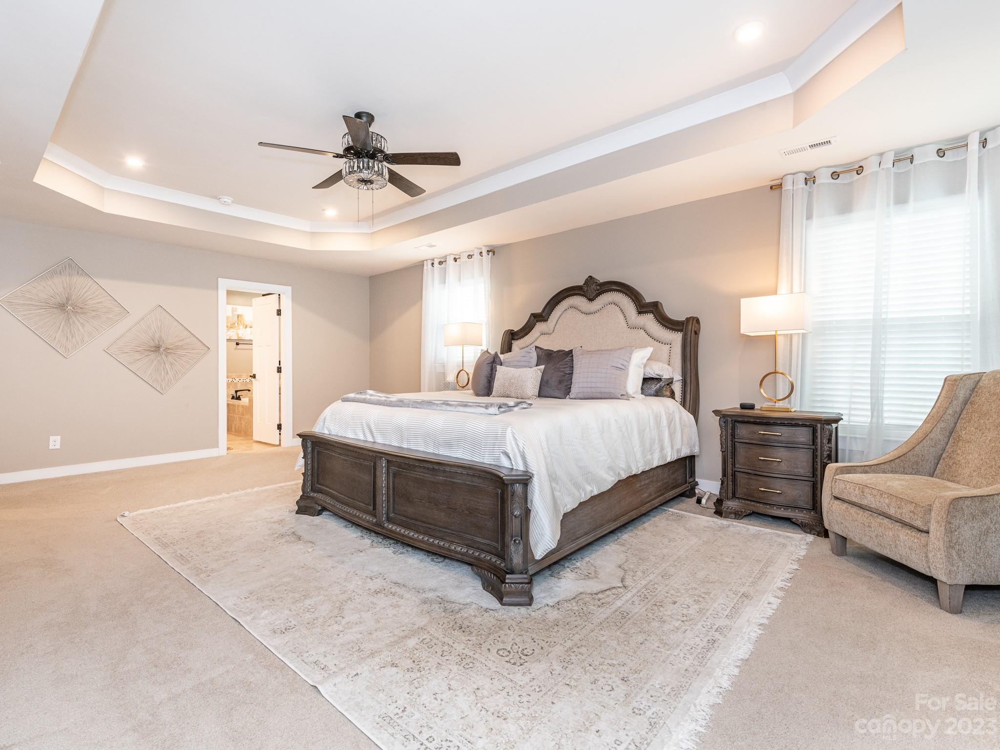 Holcomb Woods - Residential