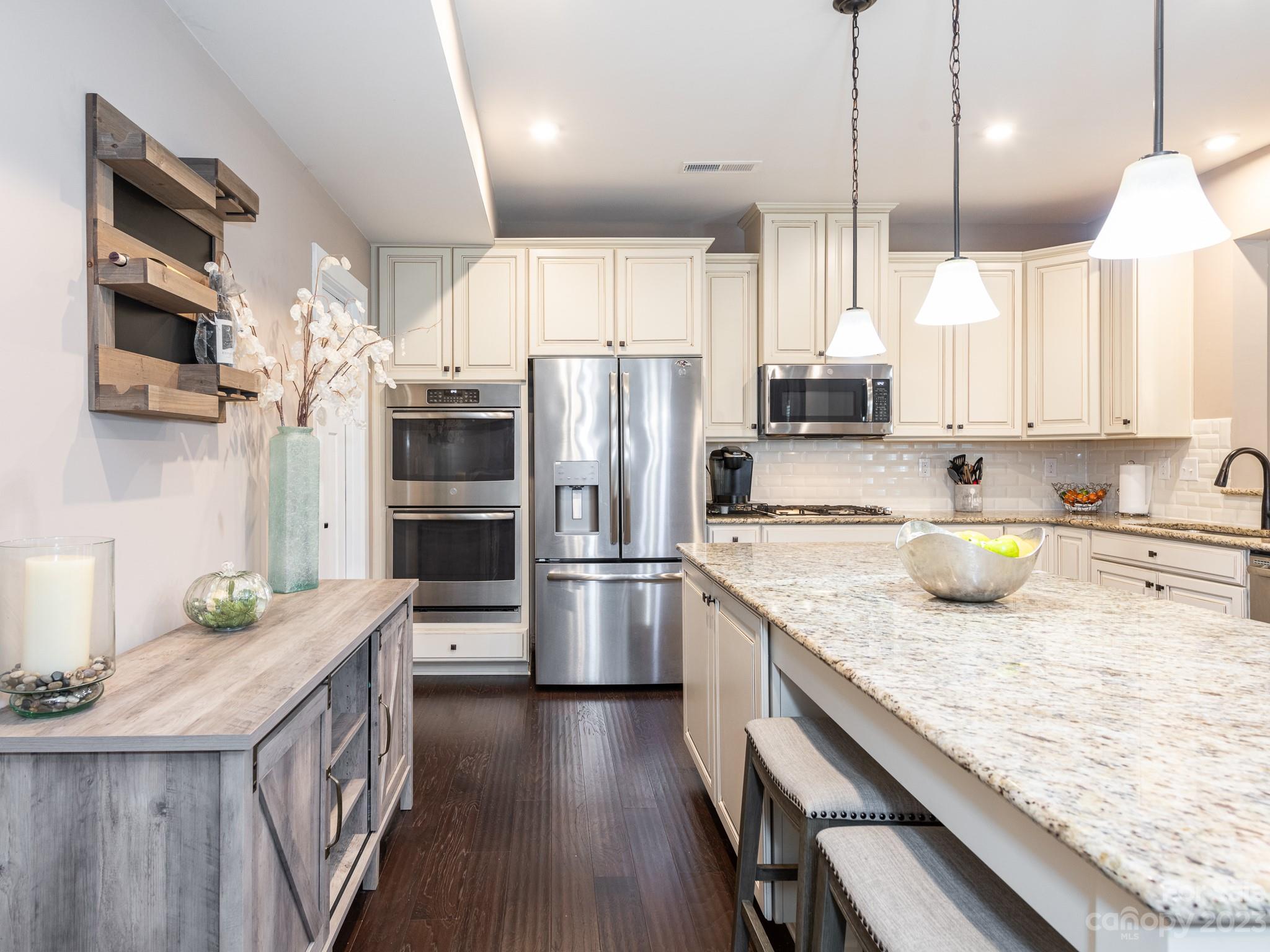 Holcomb Woods - Residential