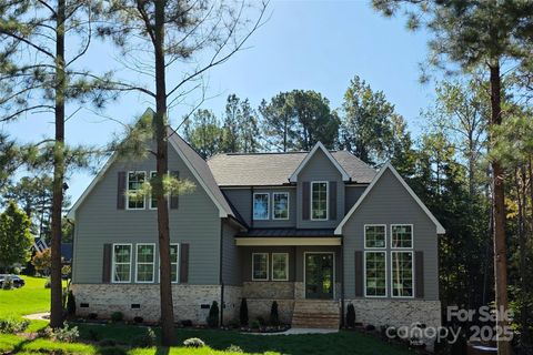 Photo of 4609 Firethorn Court, Denver, NC 28037 (MLS # 4311618)