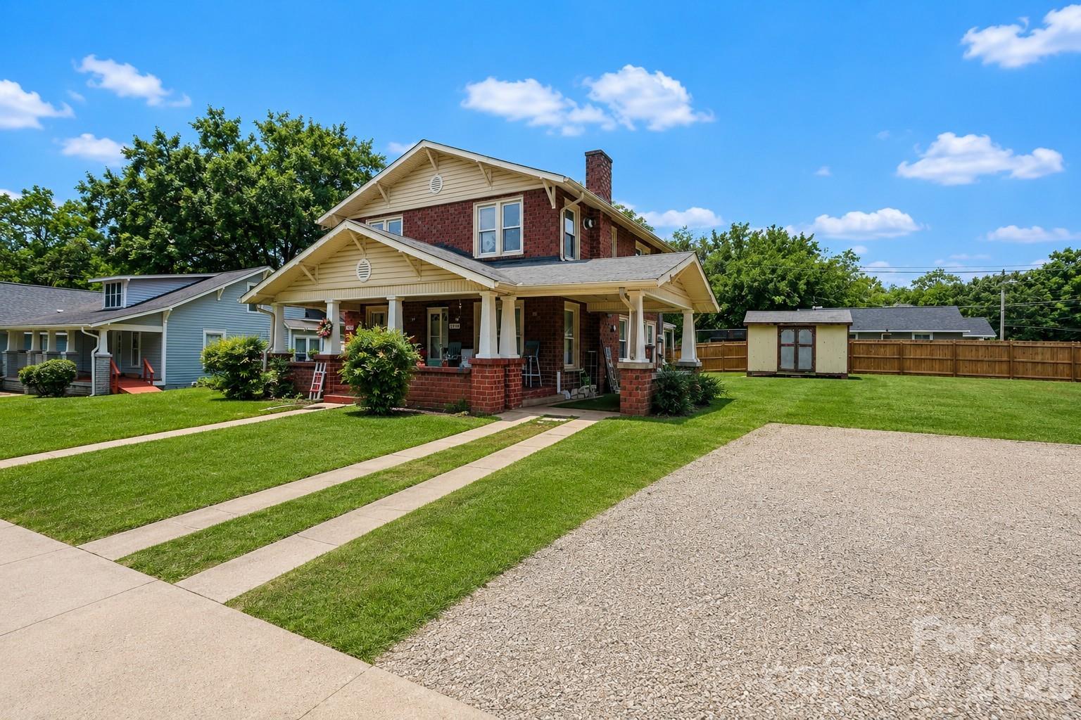 1302 Wilson W Lee Boulevard