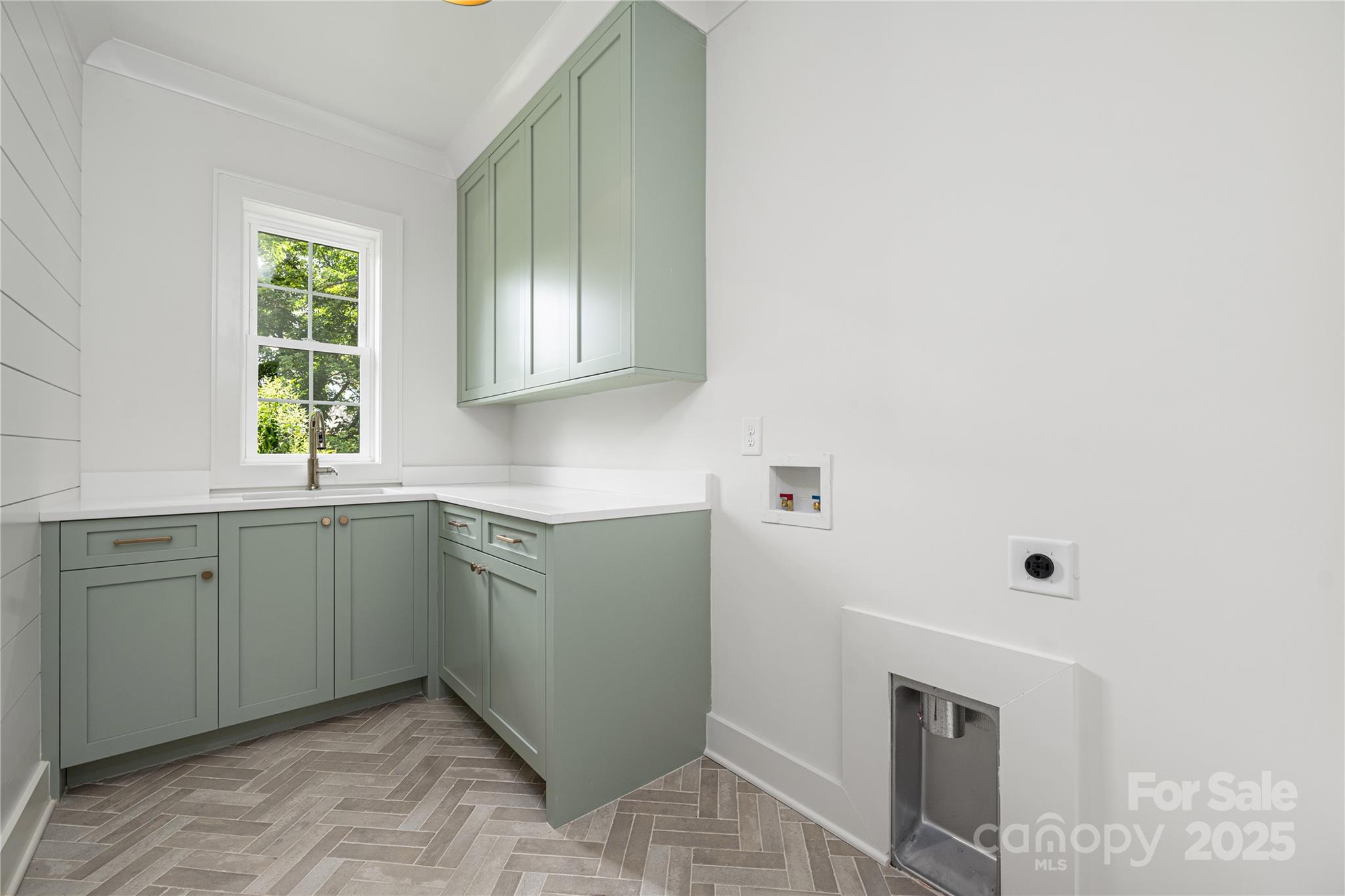 Villa Heights - Residential