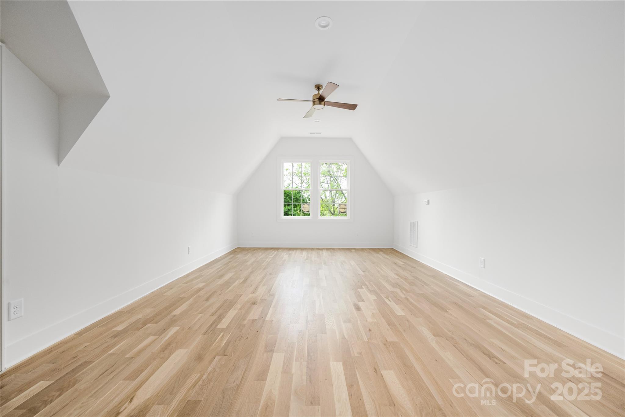 Villa Heights - Residential