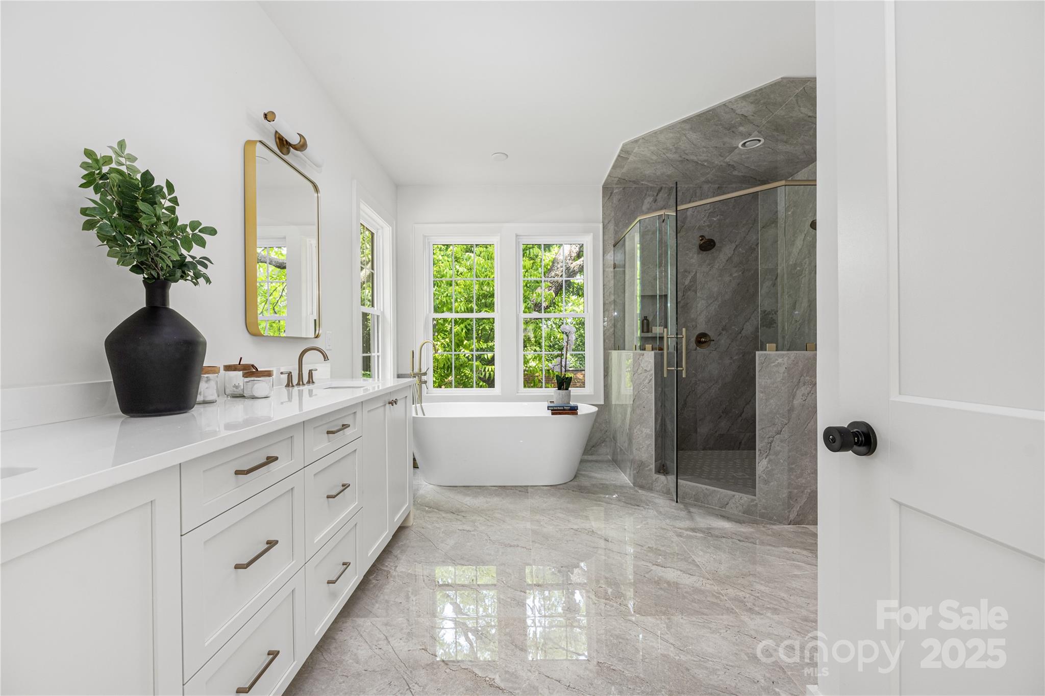 Villa Heights - Residential