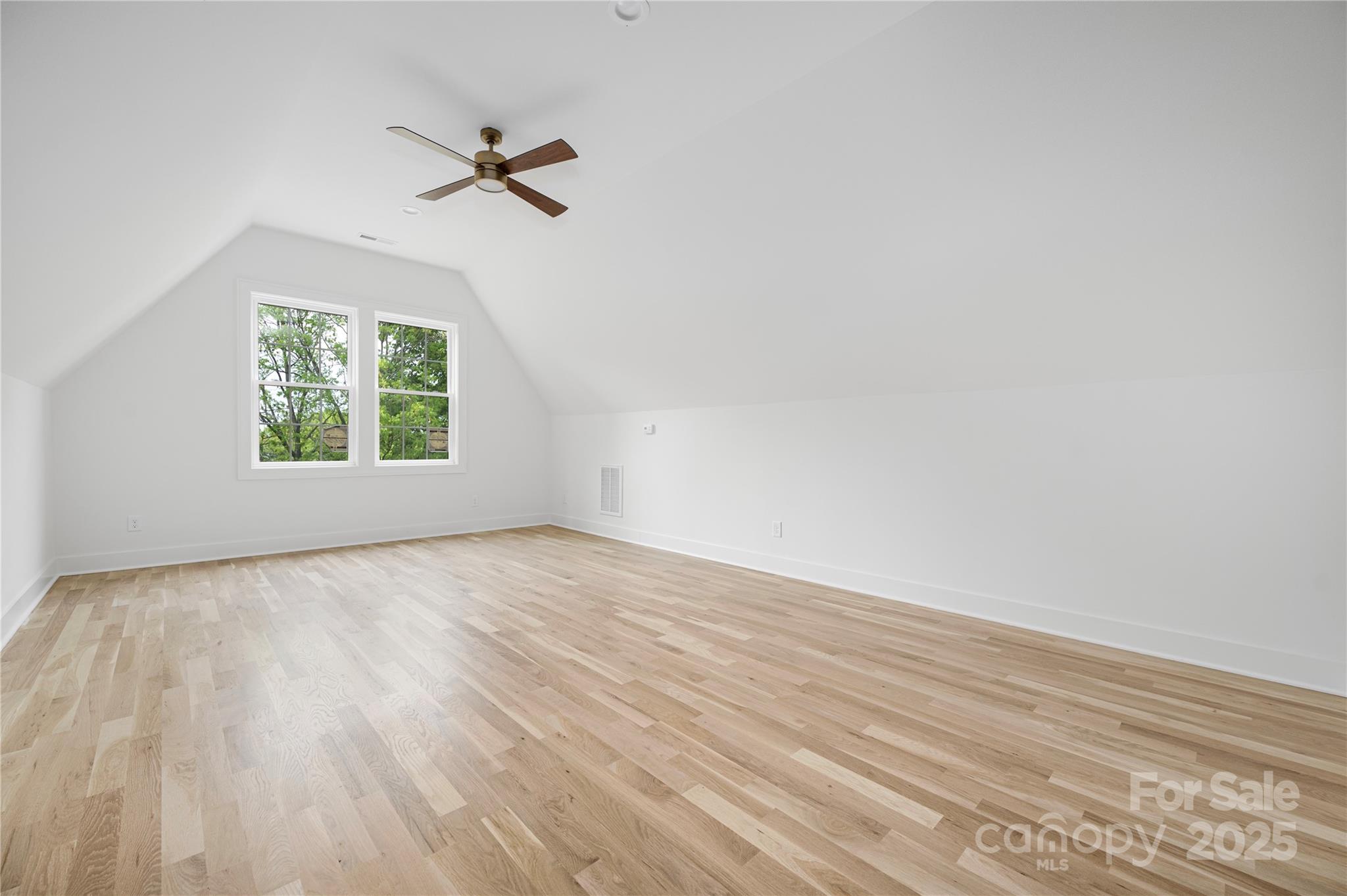 Villa Heights - Residential