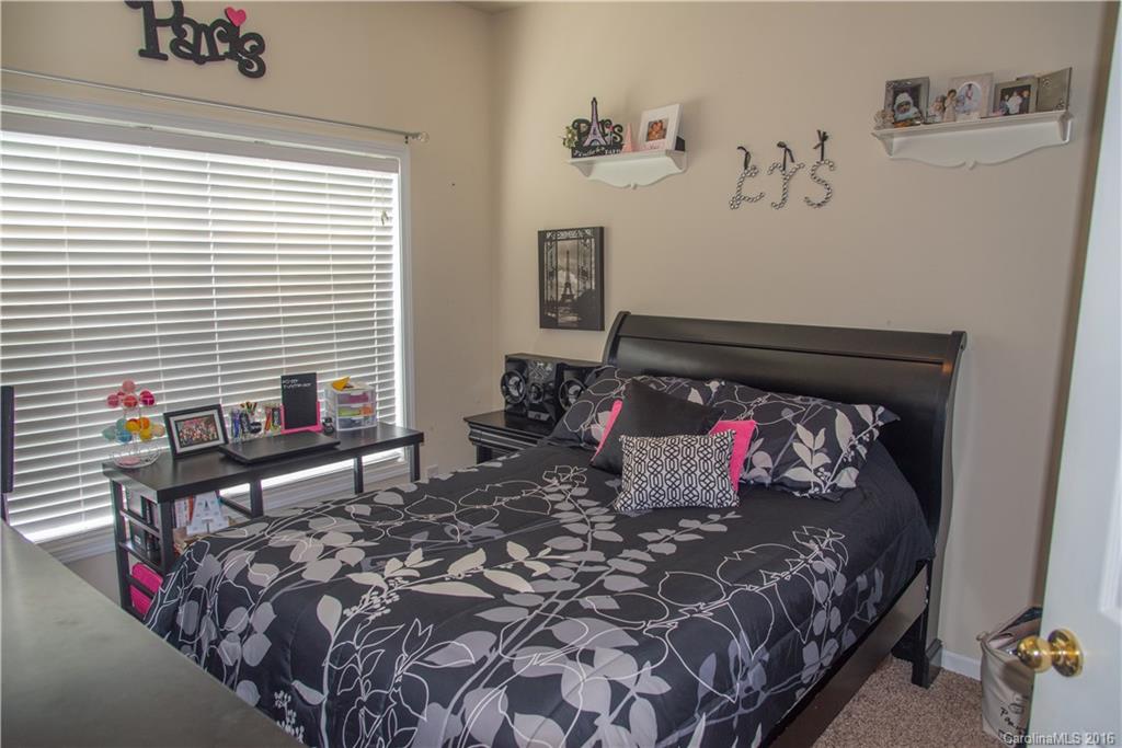 Moss Creek Village - Residential