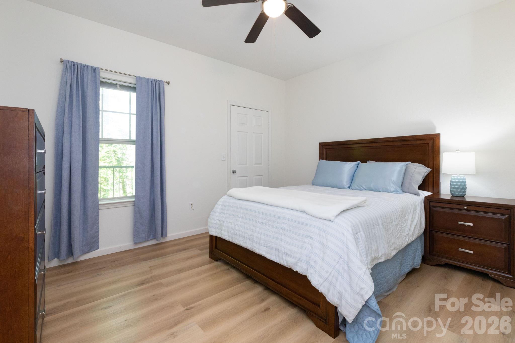 Seasons At Biltmore Lake - Residential