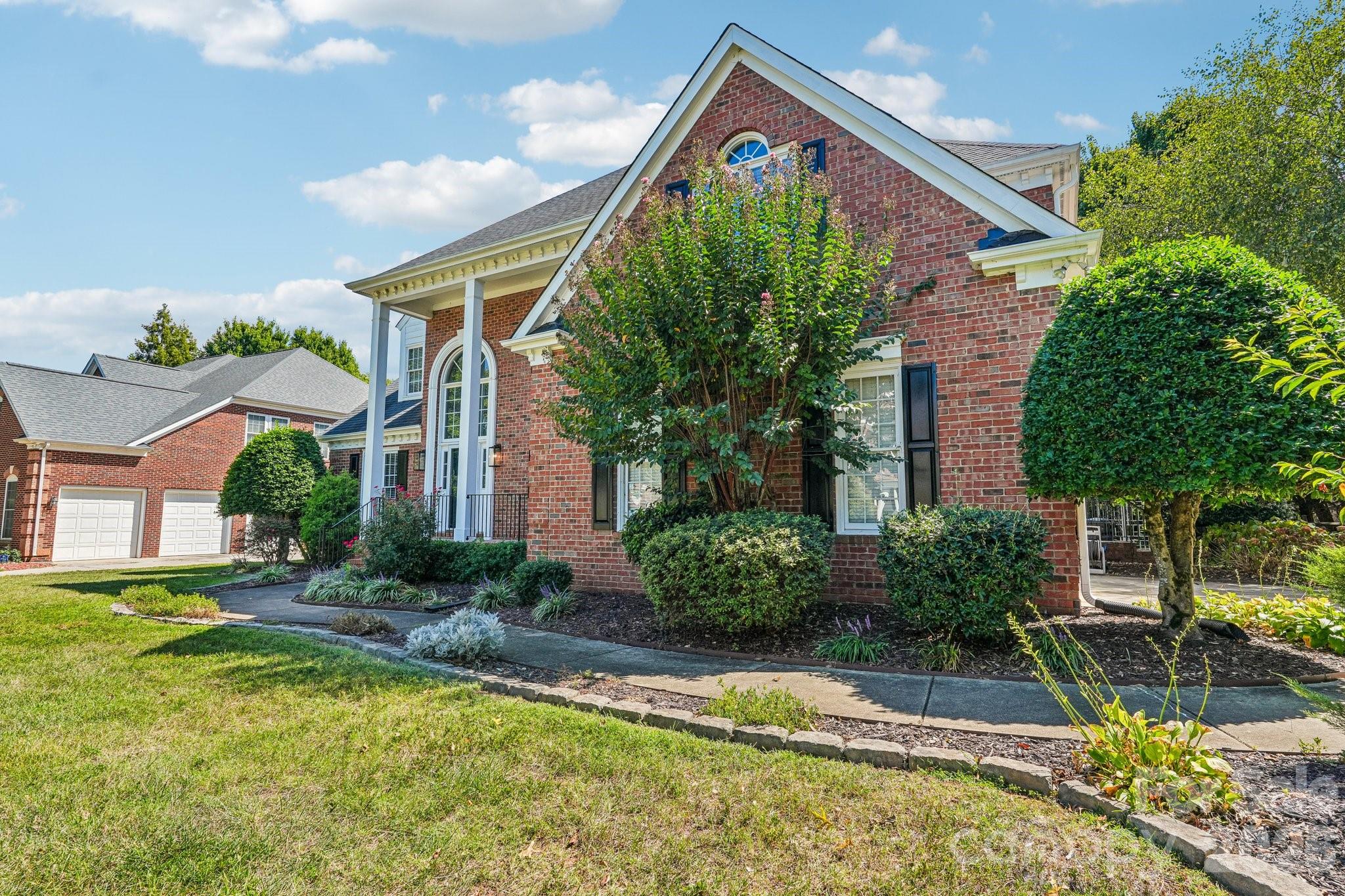 10204 Vixen Lane