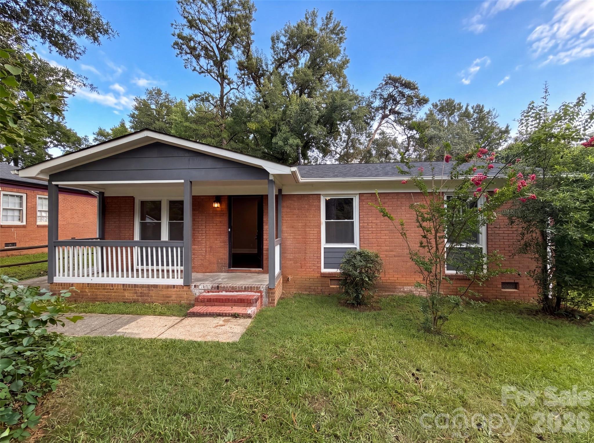 528 Kentbrook Drive, Charlotte, NC, 28213