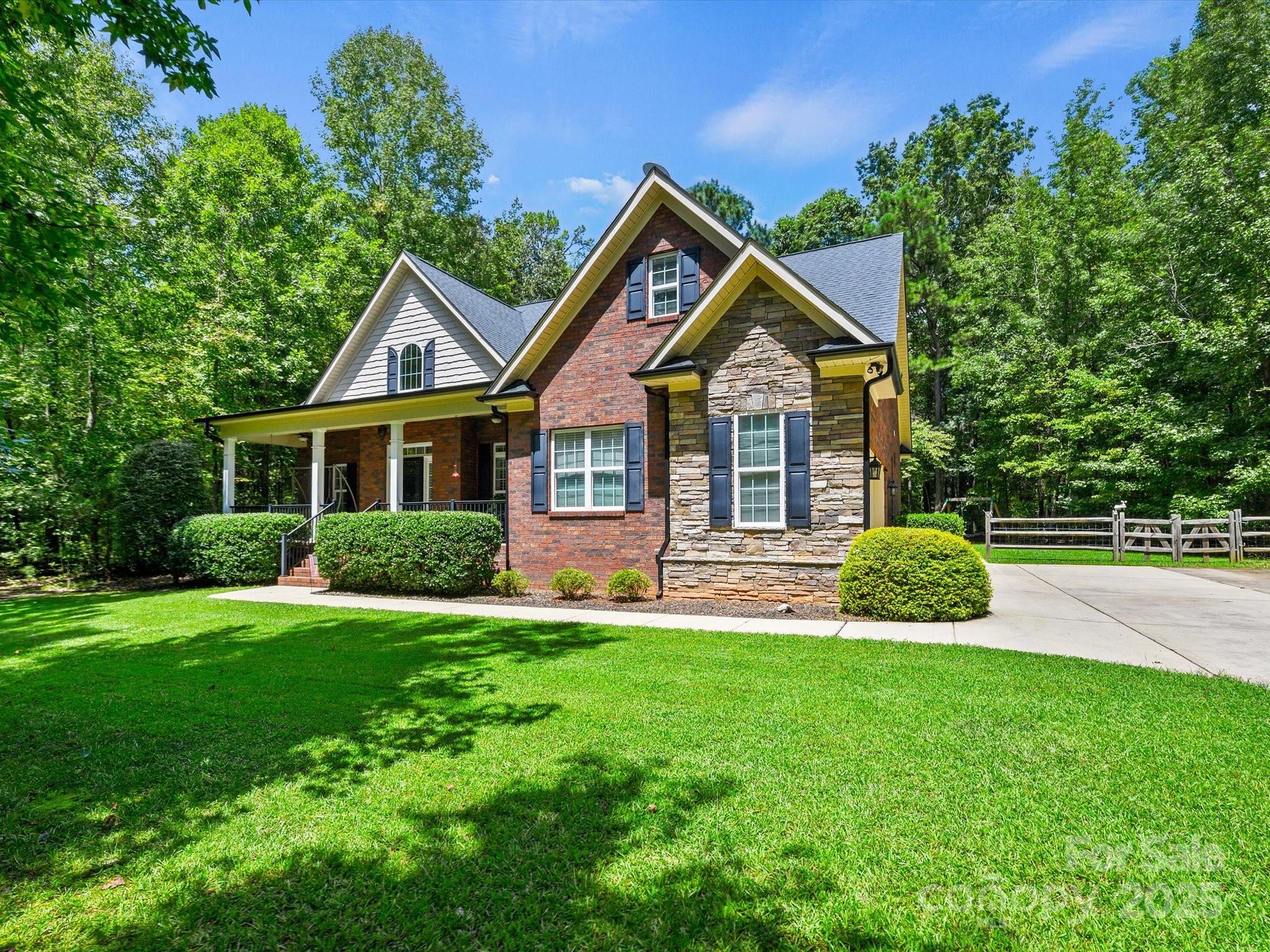 8109 Cane Pointe Lane